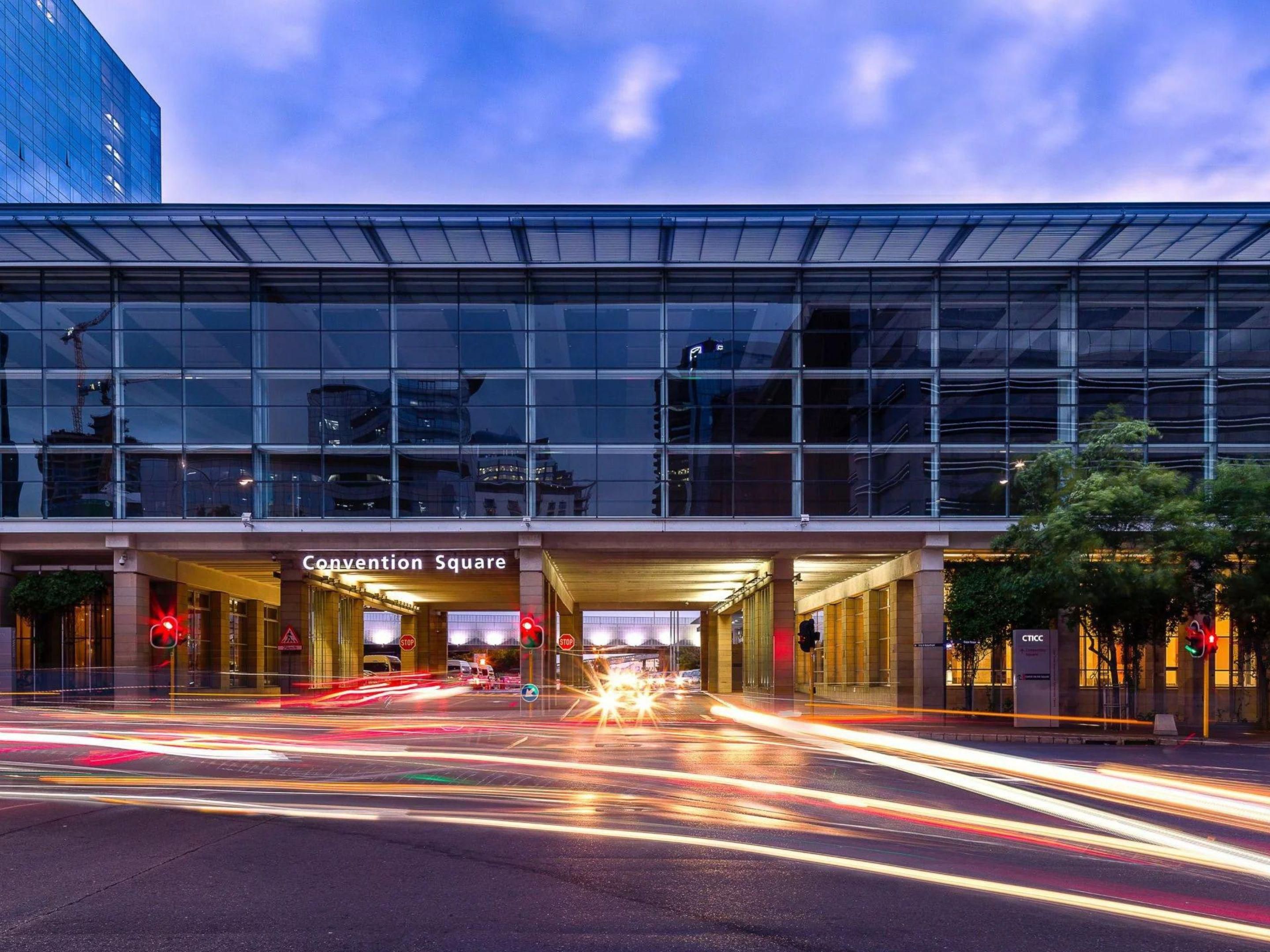 Our hotel is just a 10-minute drive from the Cape Town International Convention Centre (CTICC), making it a convenient choice for attendees and exhibitors. Whether you're visiting for business or a special event, our central location ensures easy access to the CTICC while enjoying comfortable, affordable accommodation in the CBD.