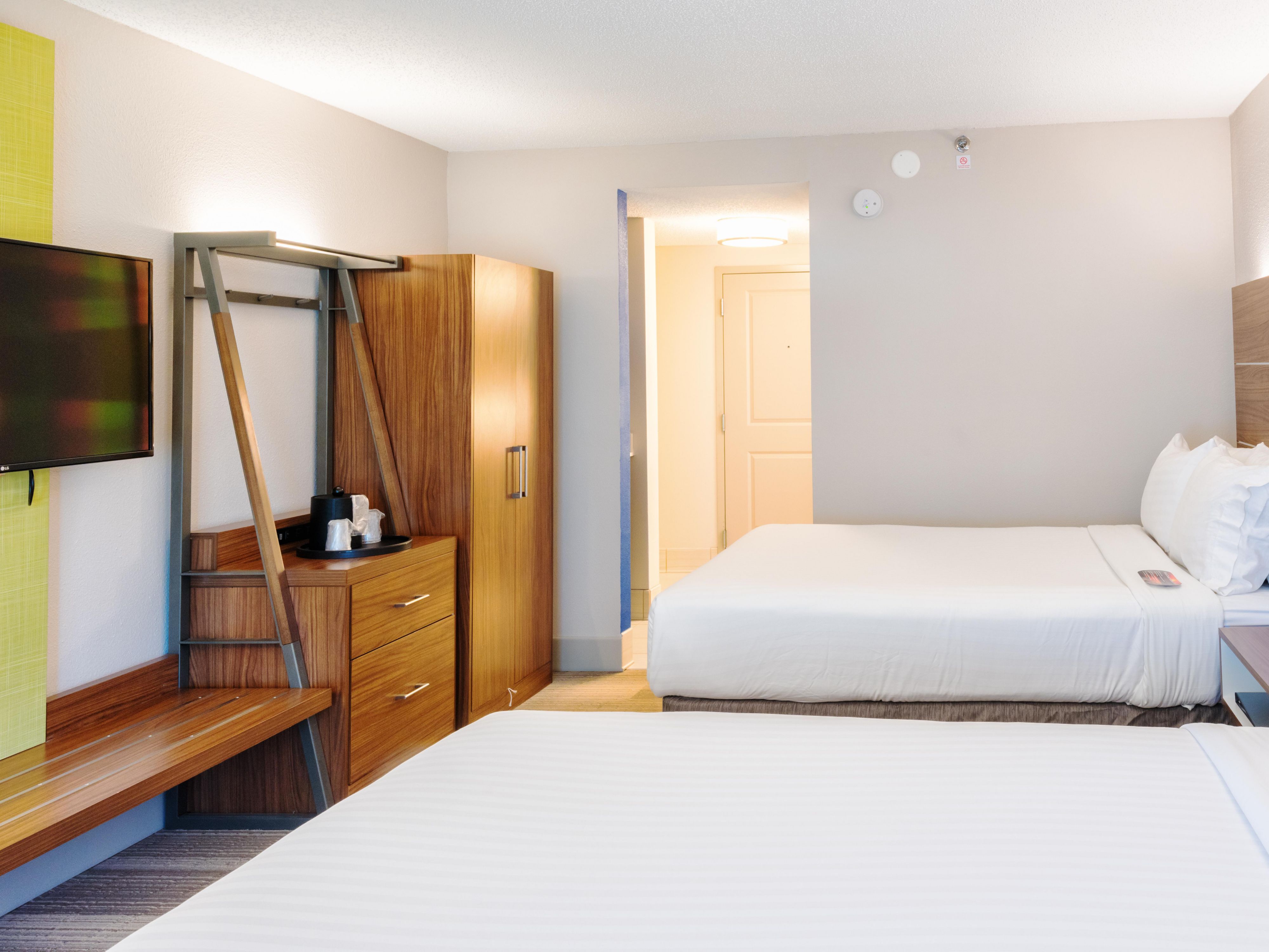 Two Queen Beds Nonsmoking