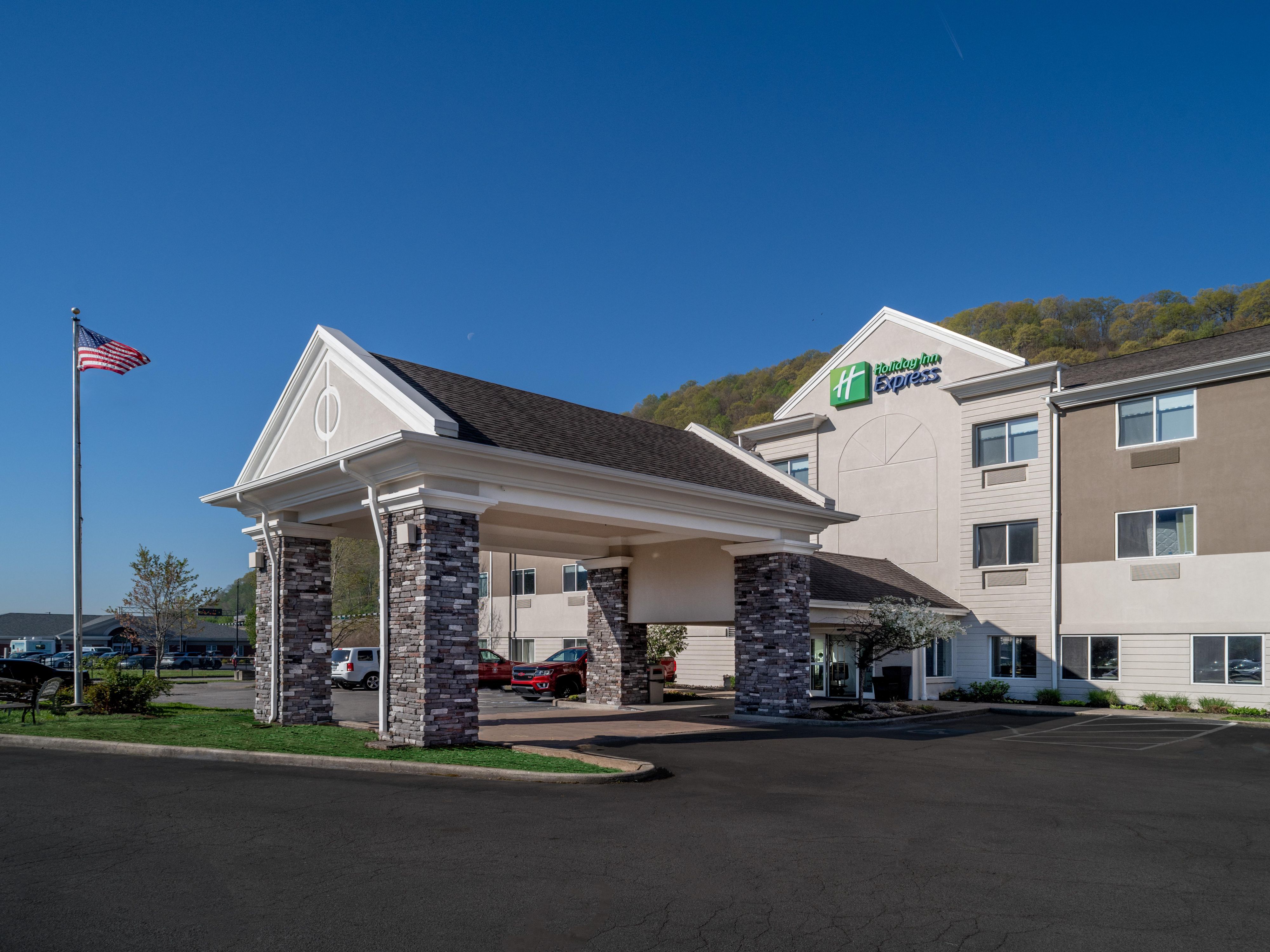 Welcome to our newly renovated Charleston, West Virginia hotel.