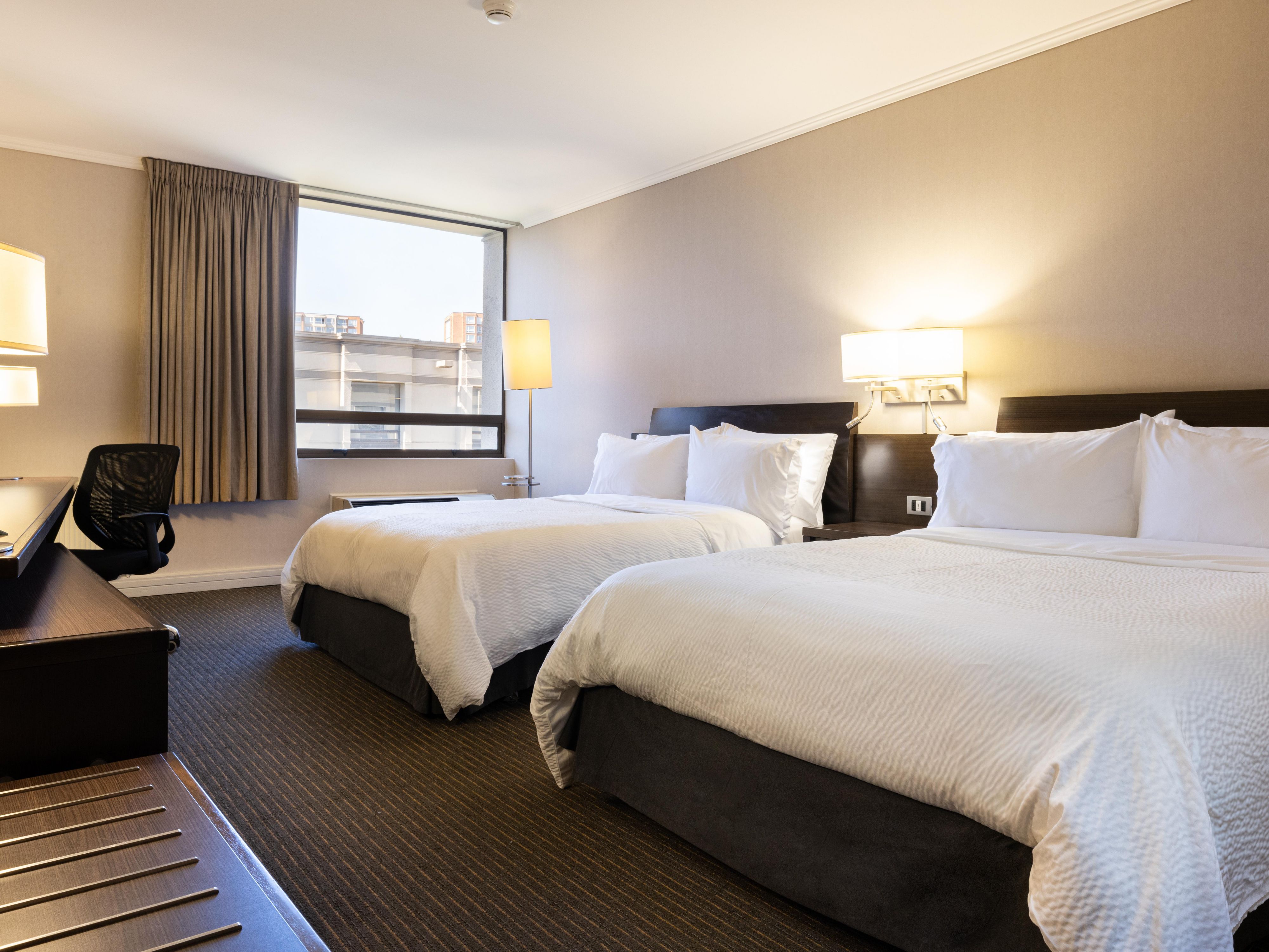 Queen Bed Guest Room