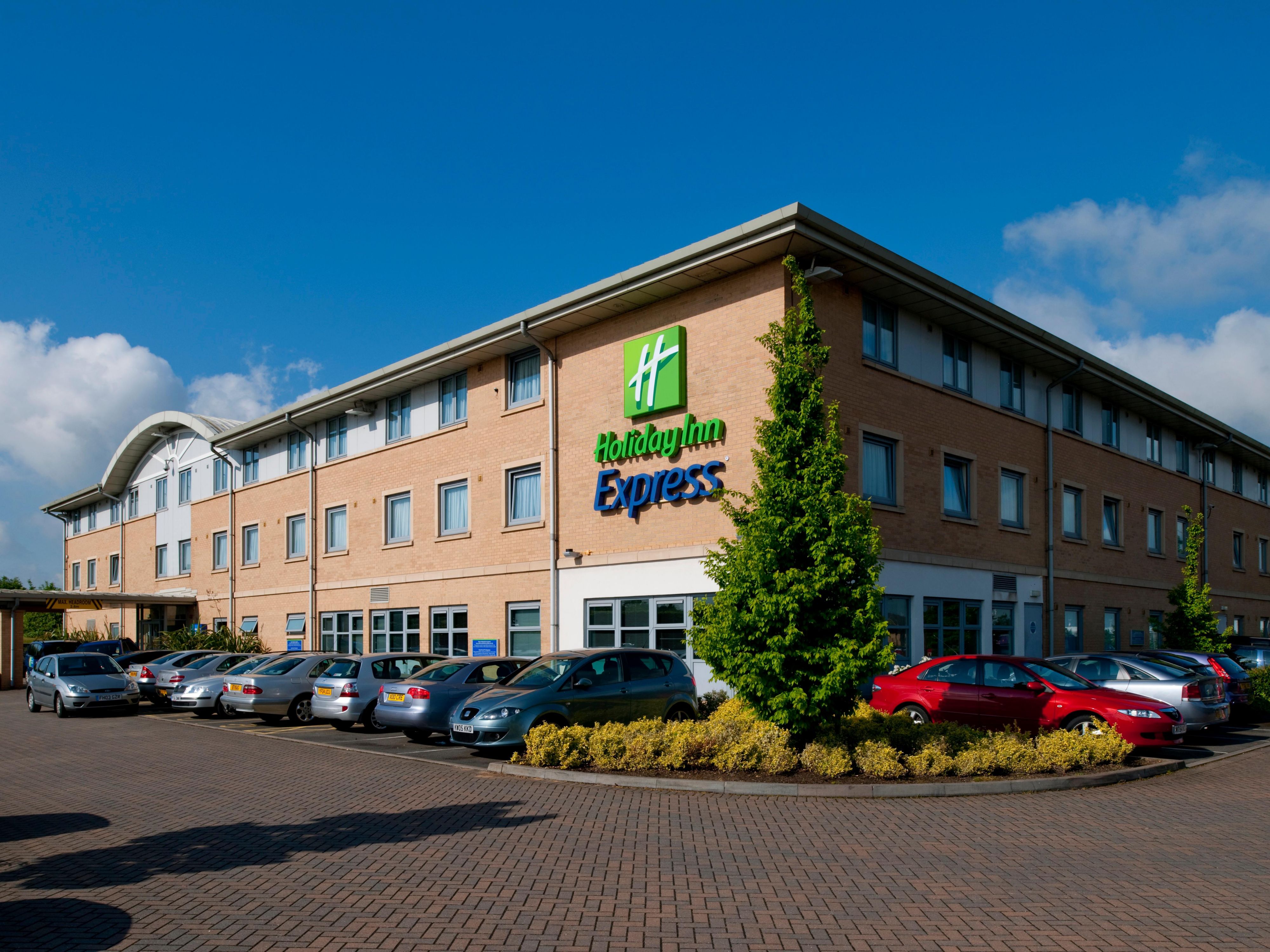 Welcome to our Holiday Inn Express hotel at East Midlands Airport.