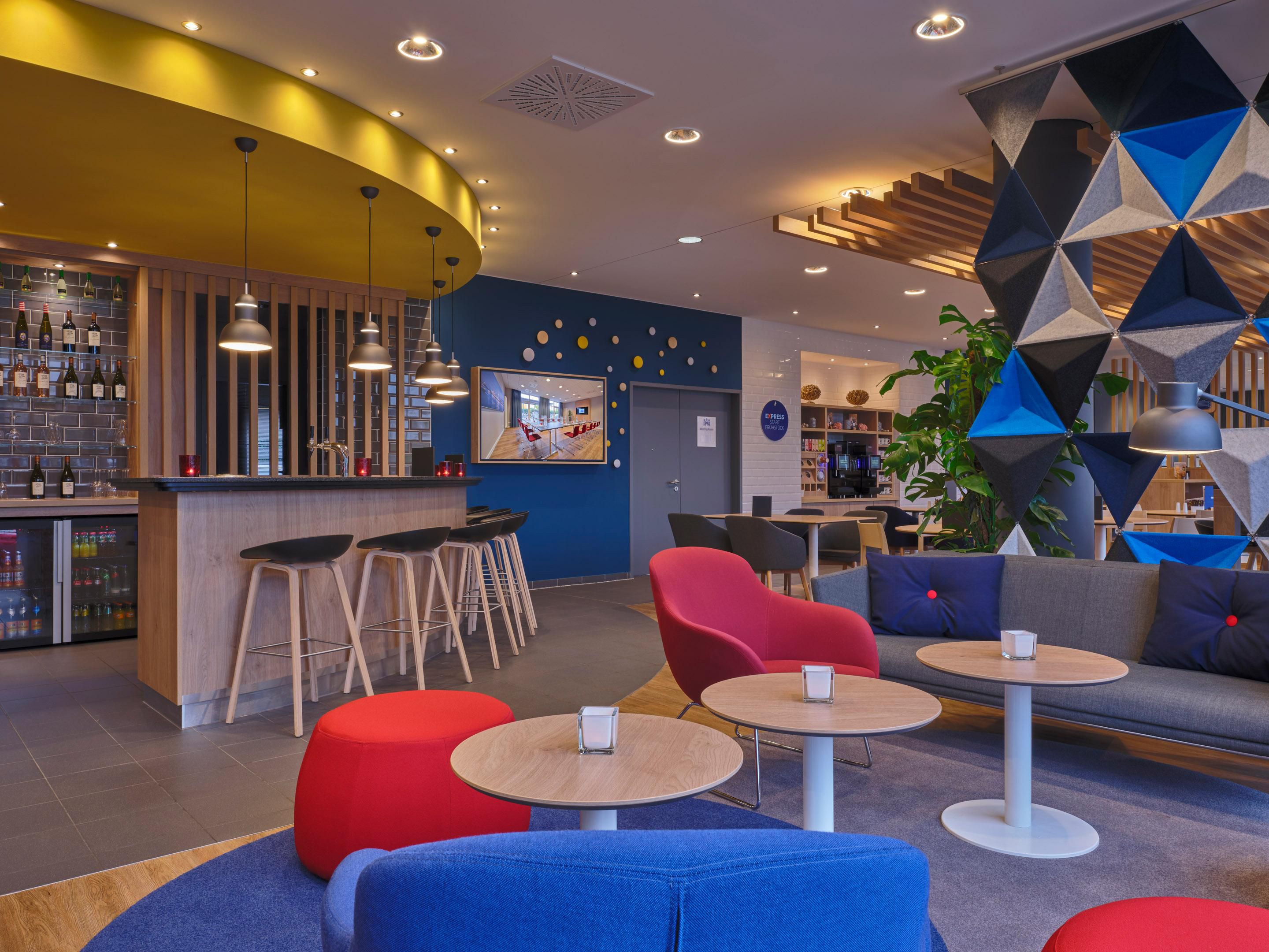 Stay relaxed in our cozy Lounge area