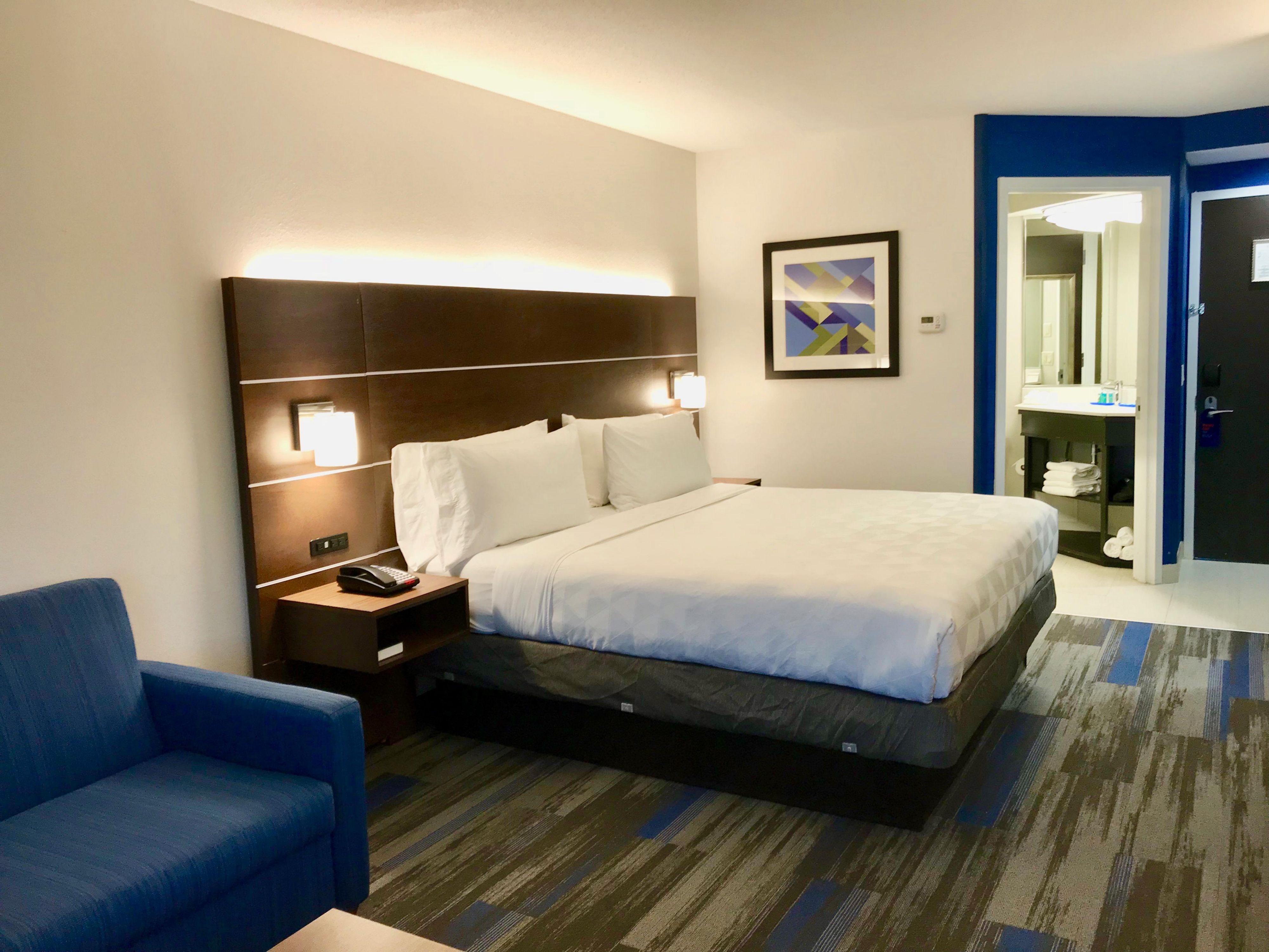 Our Hotel is Newly Renovated, with all NEW Holiday Inn trademarks. You’ll find comfort and impeccable service at one of the most convenient locations in Fishkill, NY. Contemporary hospitality and our friendly staff are eagerly awaiting your visit. Only minutes from the Metro North and I-84, spend less time in traffic and more time in doing things.