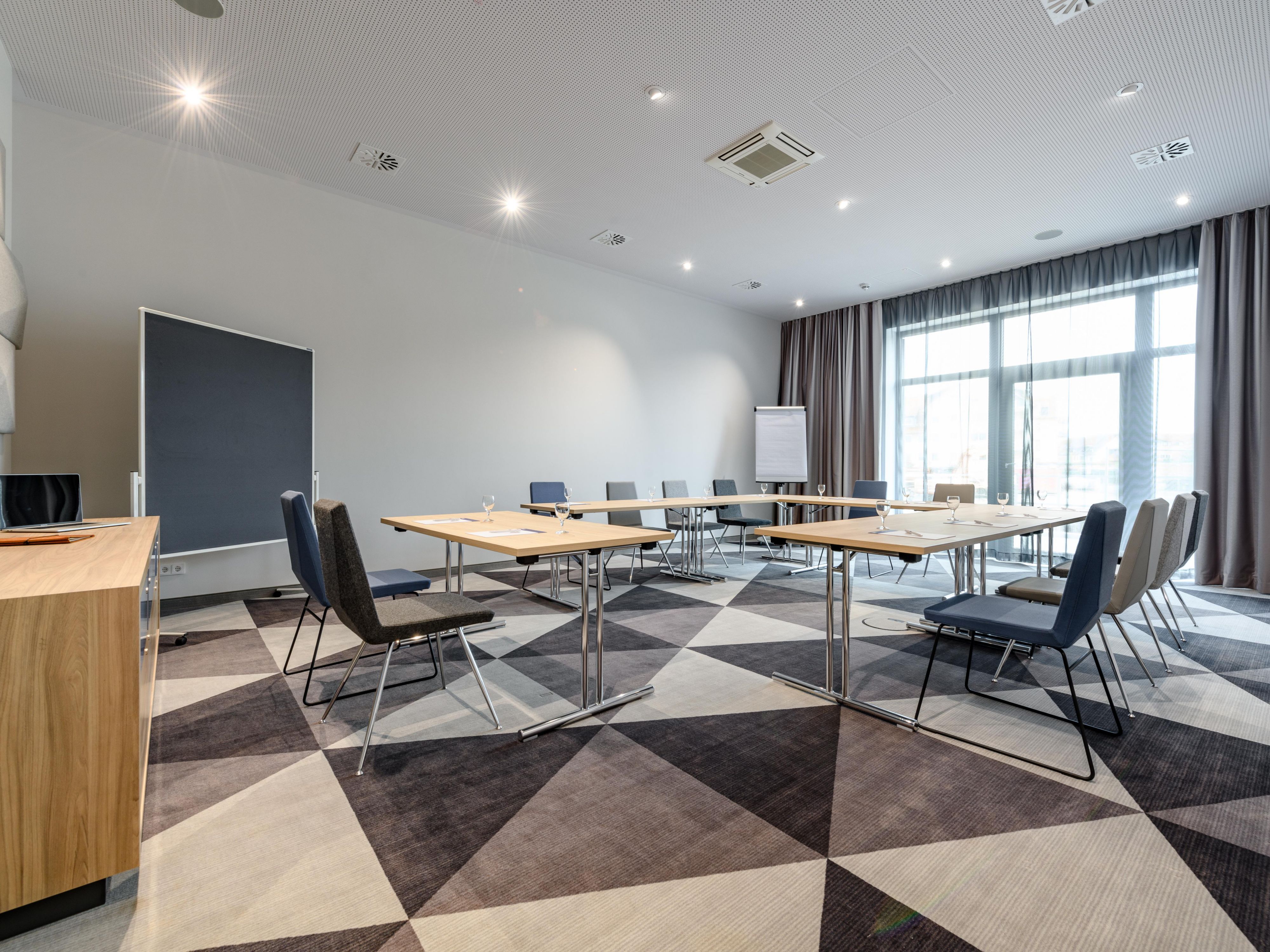 Plan a more sustainable meeting experience at Holiday Inn Express Fulda