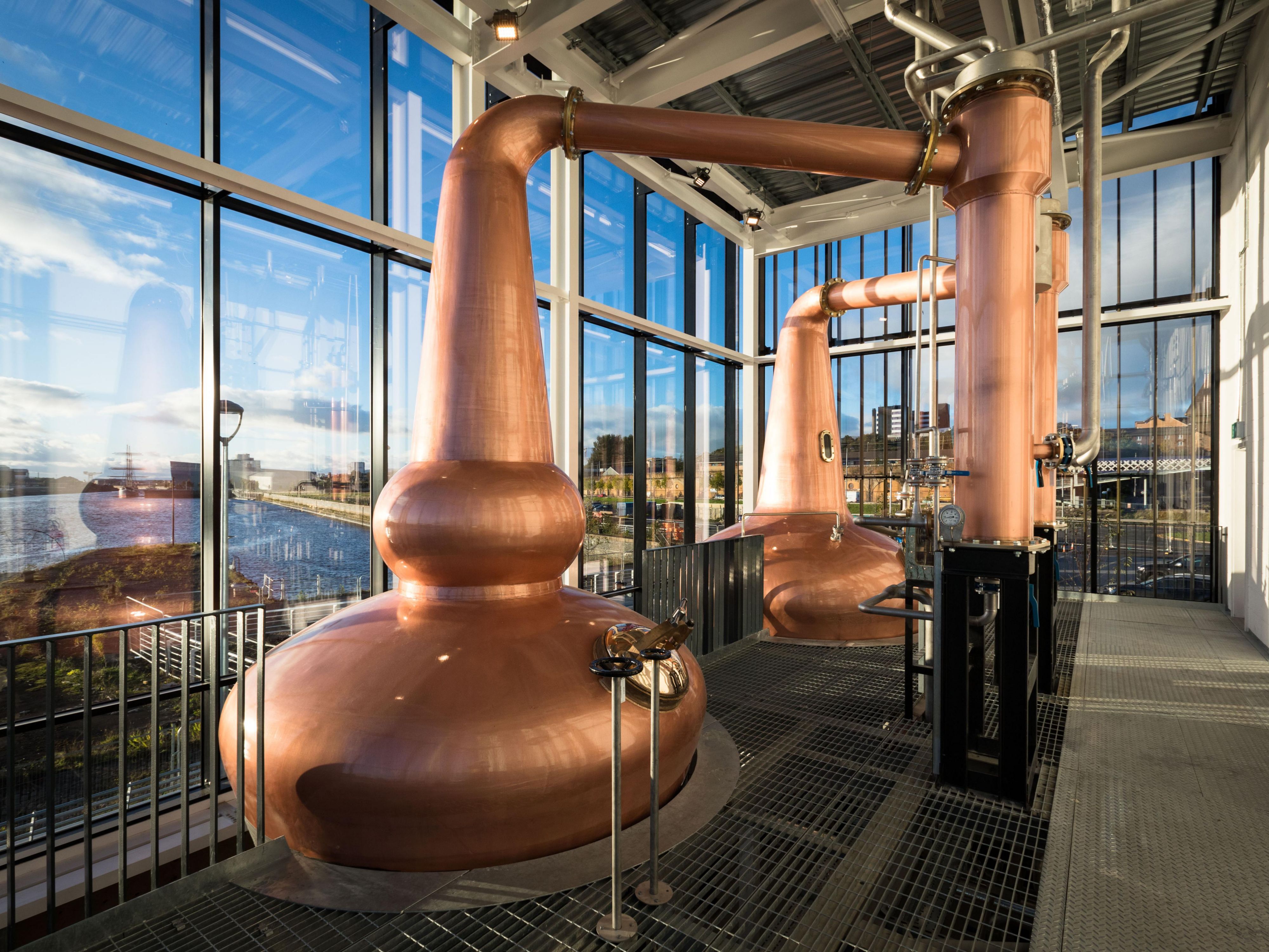 Clydeside Distillery is Glasgow’s first dedicated single malt whisky distillery in over a century, offering a 5-star visitor experience. Join expert-guided tours, explore the dockside story and sample exquisite drams. Learn about whisky production, oak casks and unique flavours. Hotel guests can enjoy 10% off—please ask the team how to redeem.