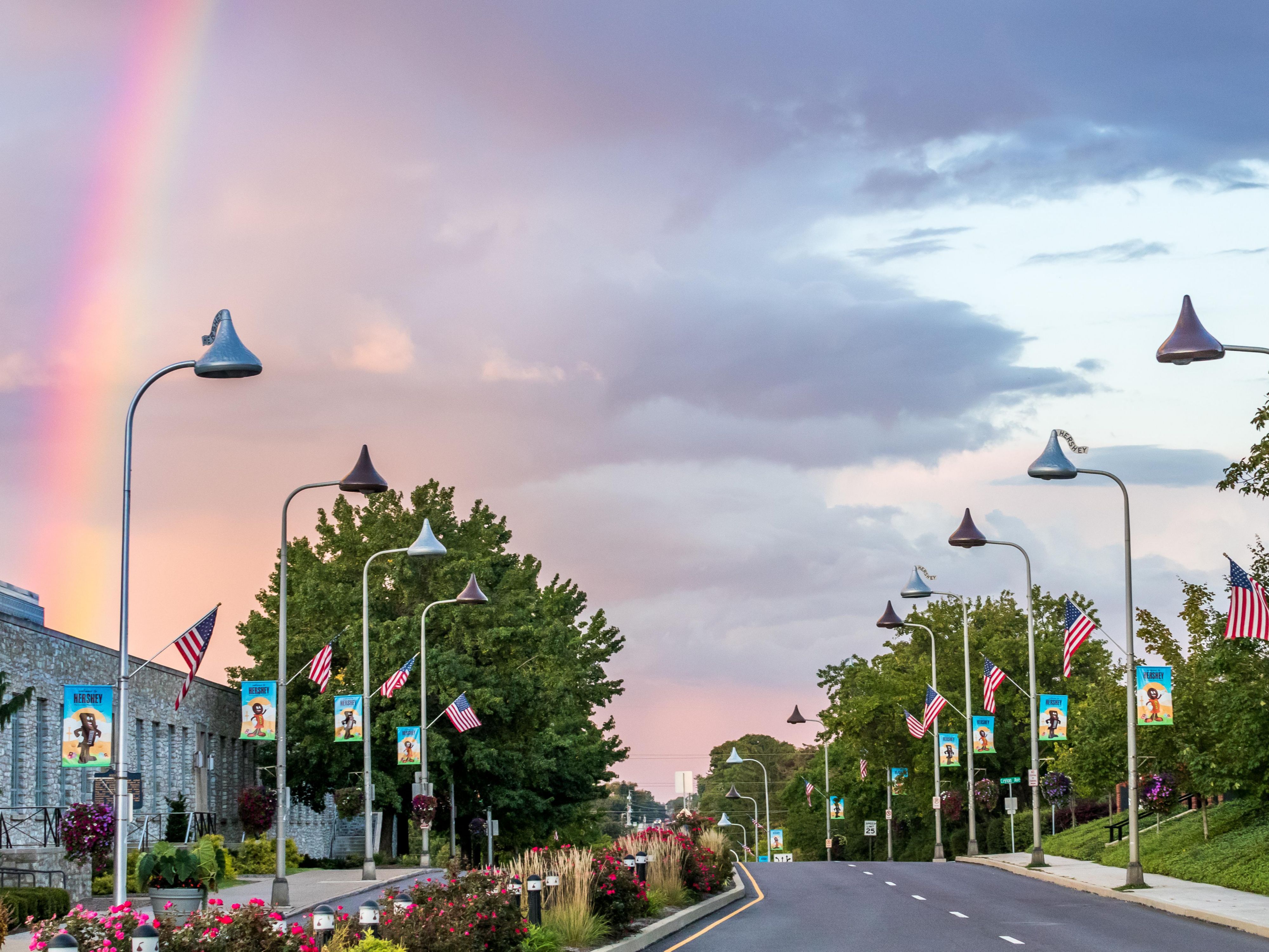  Whatever the reason for your next family or group get together, we are here to help you! For more information please call or email China at 717.561.8100 or cscott@twintierhospitality.com. We are delighted to offer the most hospitable welcome we can! Seasonal packages for Hershey Park and groups! 