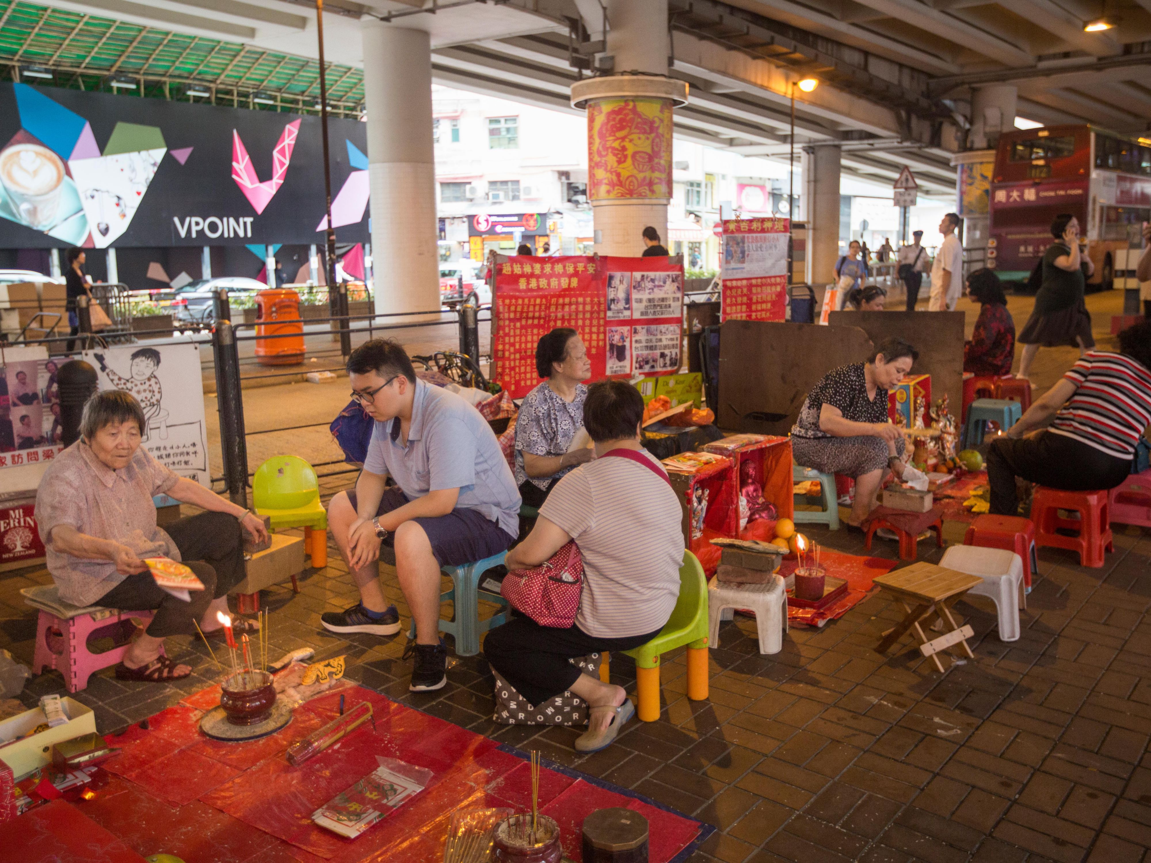 Stay at the Holiday Inn Express Causeway Bay, which boasts a prime location adjacent to the Causeway Bay MTR Station and within Hong Kong's vibrant entertainment district.  Drop off your baggage and head over to the famous “Goose Neck Bridge” to witness the traditional practice of villain hitting.