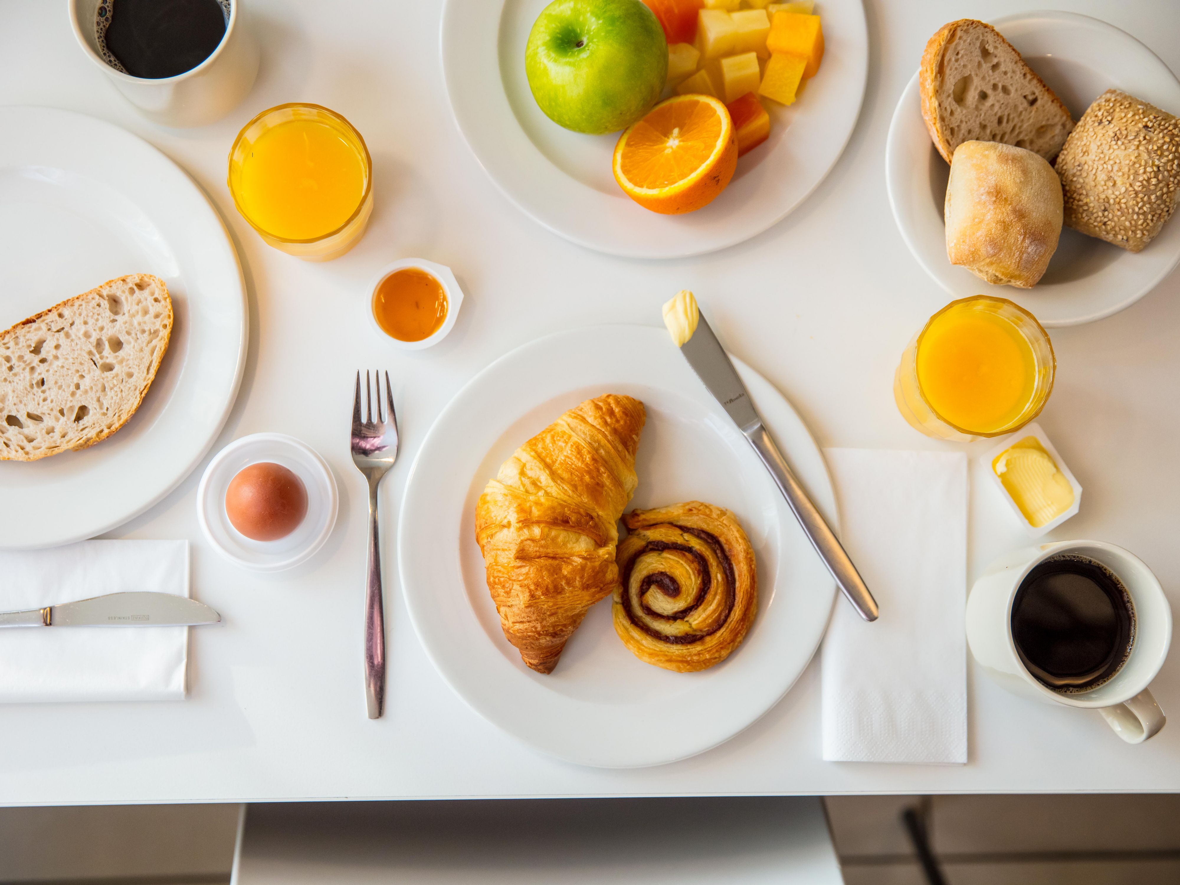 When you stay with us, your mornings are made easy with our free continental breakfast. No need to worry about finding a place to eat, just come down and enjoy a delicious meal to begin your day. Make your mornings more enjoyable and take the time to savour a peaceful moment before heading out for the day.