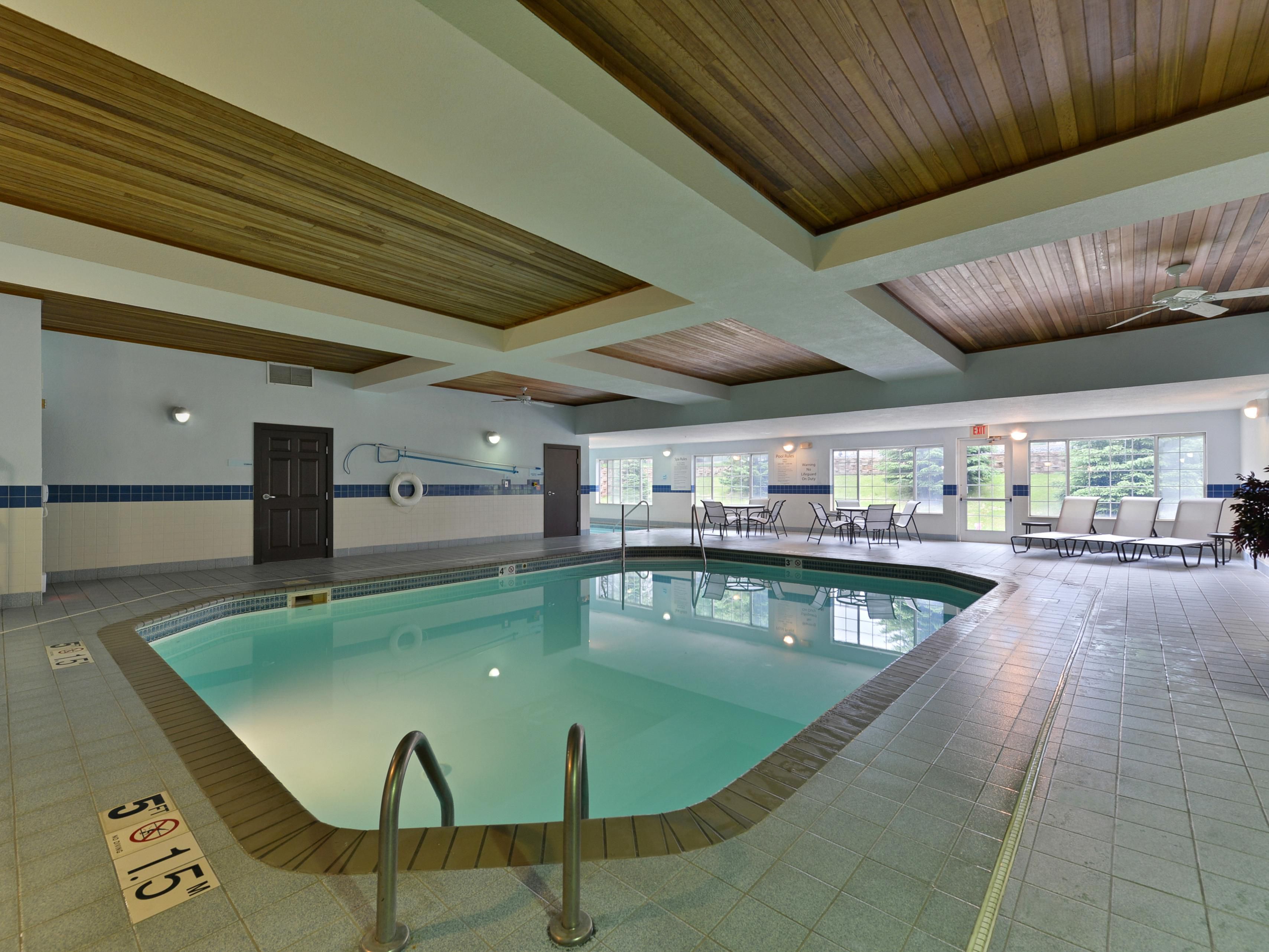 Our hotel is perfect for families looking to get away for the night. After your day's adventures, our heated indoor pool with hot tub is waiting for you.