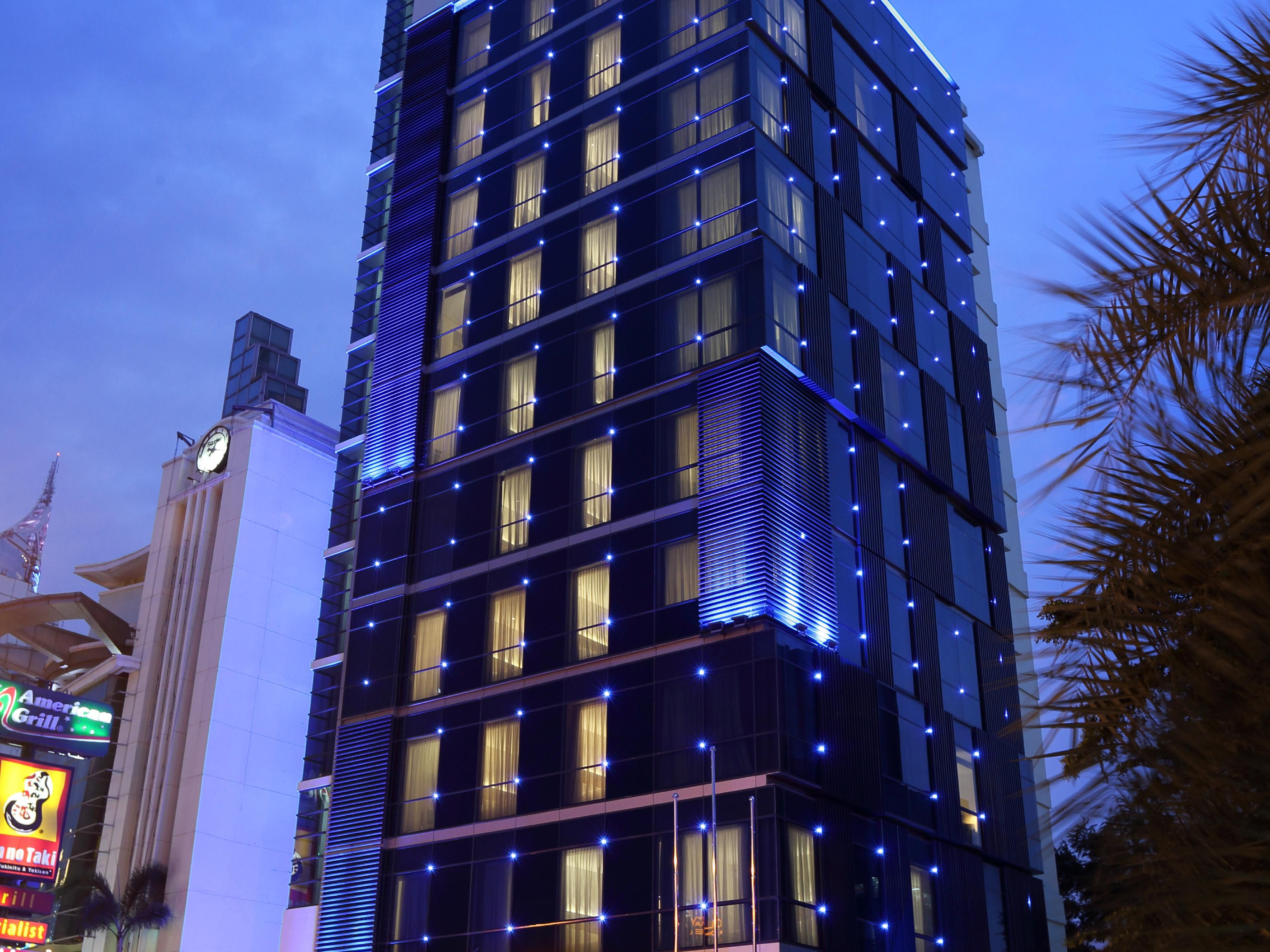 Holiday Inn Express Jakarta Thamrin Hotel Exterior