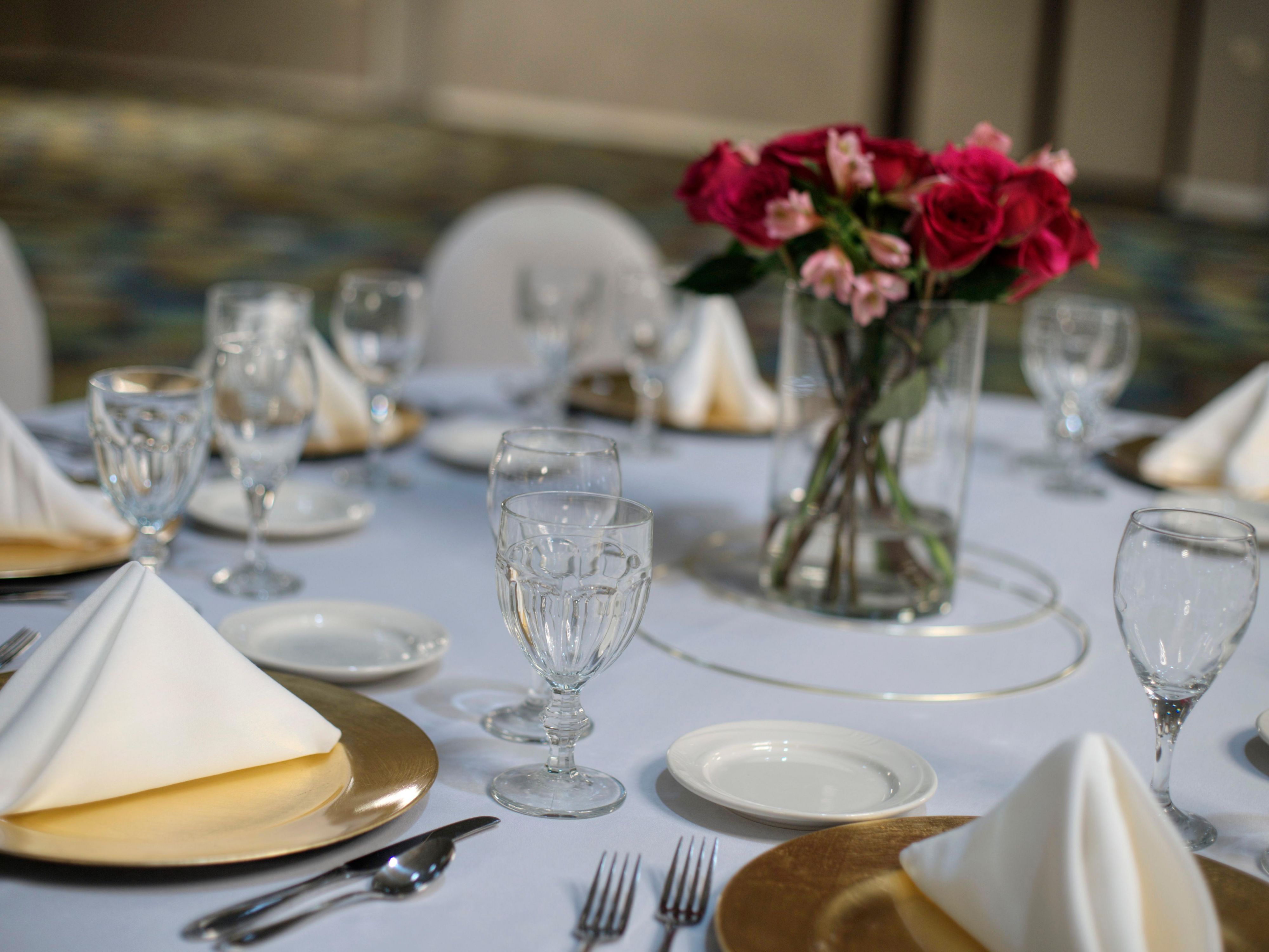 Realize your vision for the perfect wedding. From our natural setting for the perfect photos, to the creations from our culinary team, we will create a day brimming with unforgettable memories for you and your guests. Whether you envision an intimate gathering or an elaborate celebration, we've got you covered.  