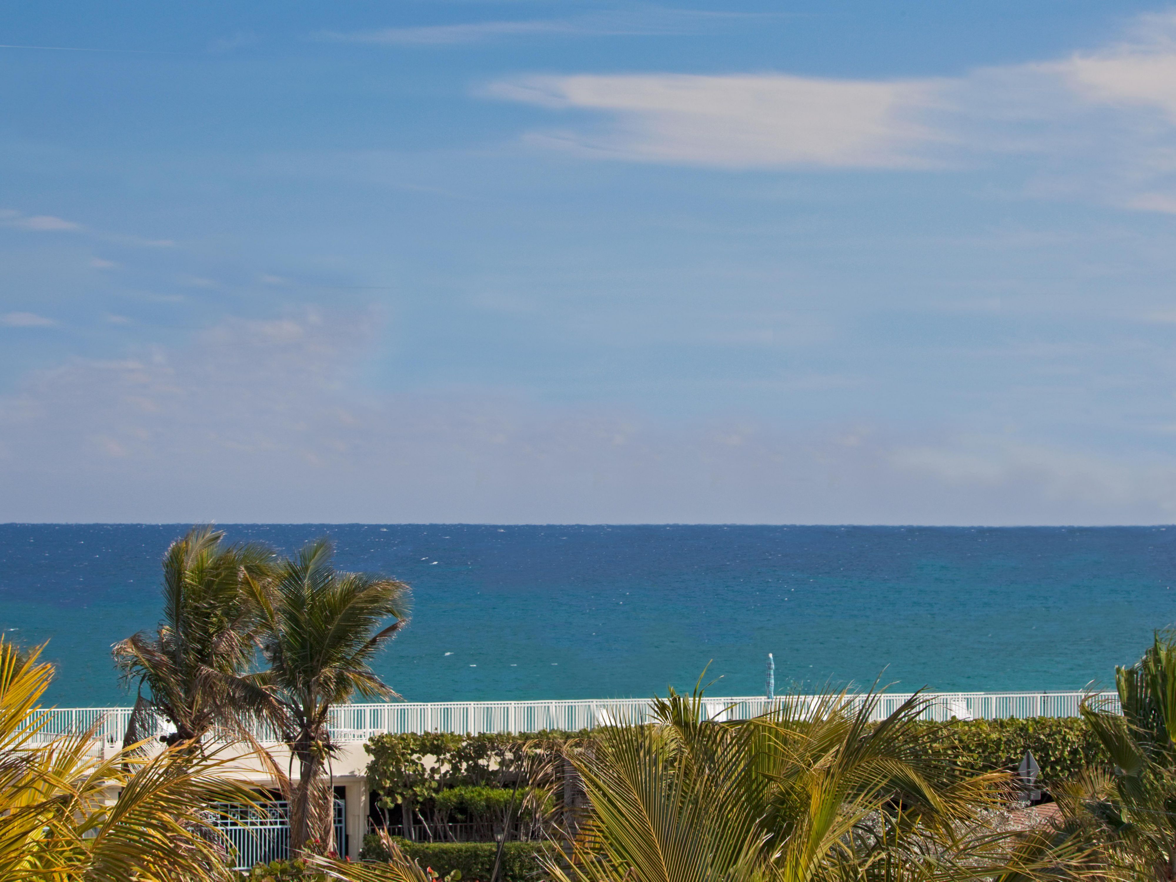 Just step outside our doors and enjoy the beautiful sandy beaches of Juno Beach.  The Holiday Inn Express North Palm Beach - Oceanview will allow you quick access to lay out on the beach and soak up some Florida sun.