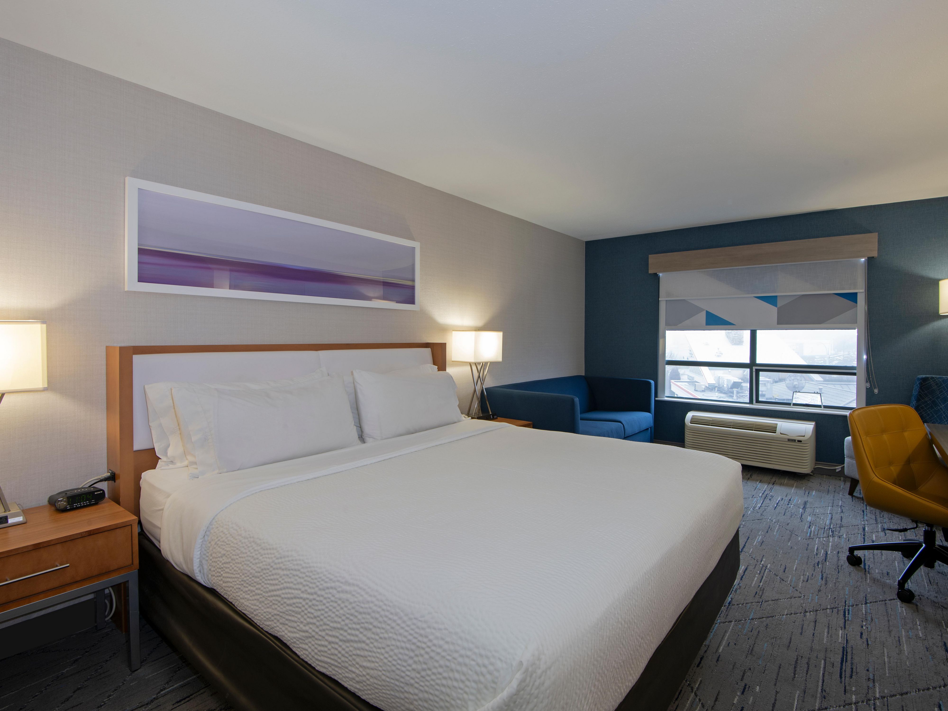 King Guest Room with pull-out sofa