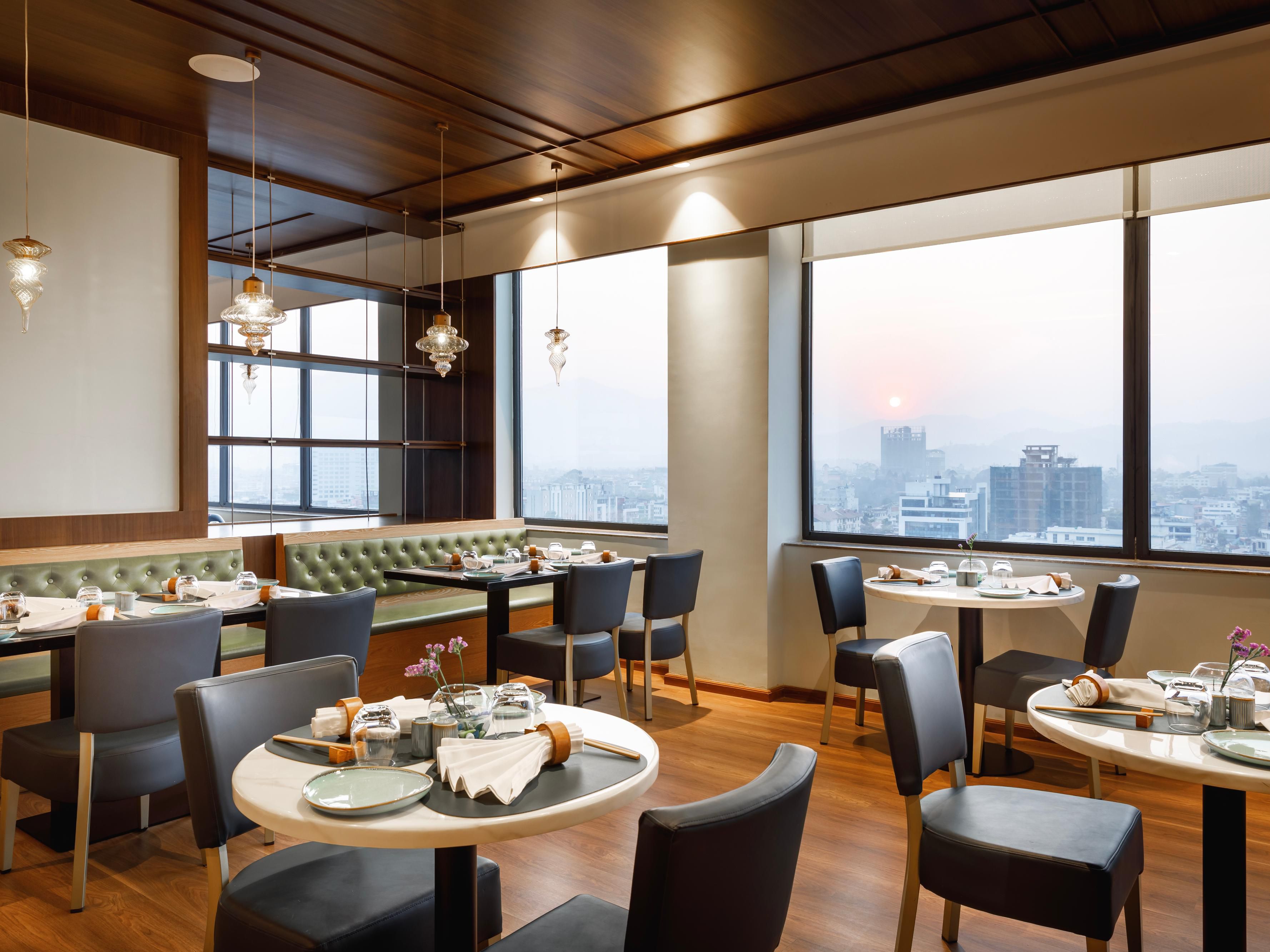 Make every occasion special as you dine under the stars at the FuAsian Bar & Kitchen, the rooftop restaurant at Holiday Inn Express Kathmandu Naxal.