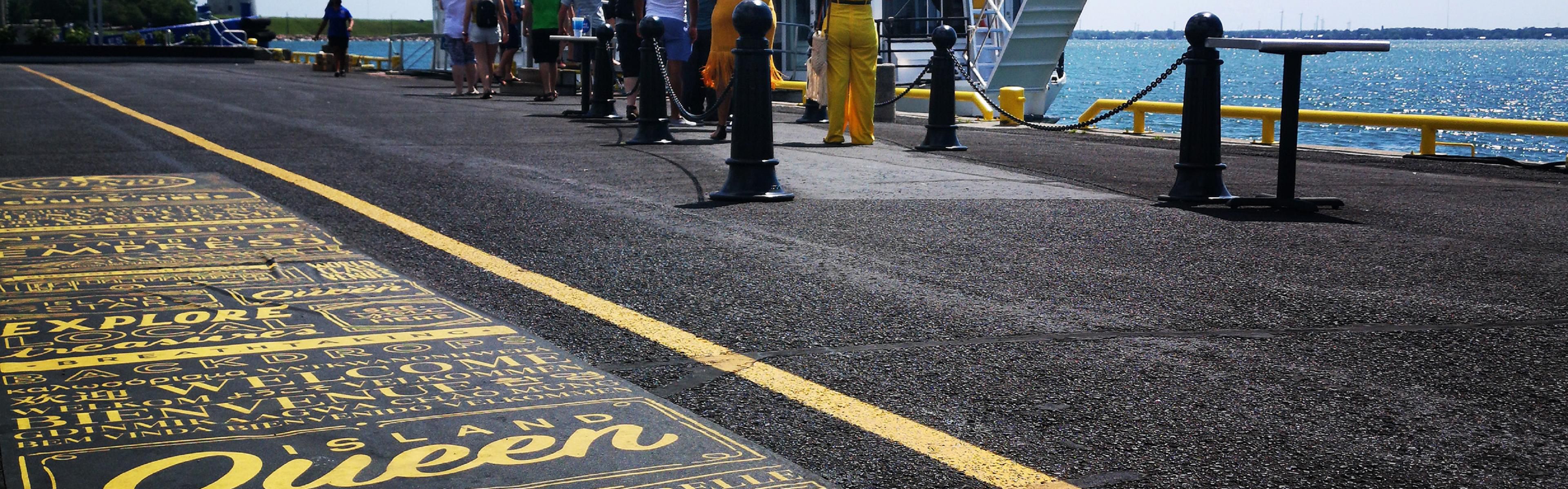 1000 Island Tours enjoy the summer experience