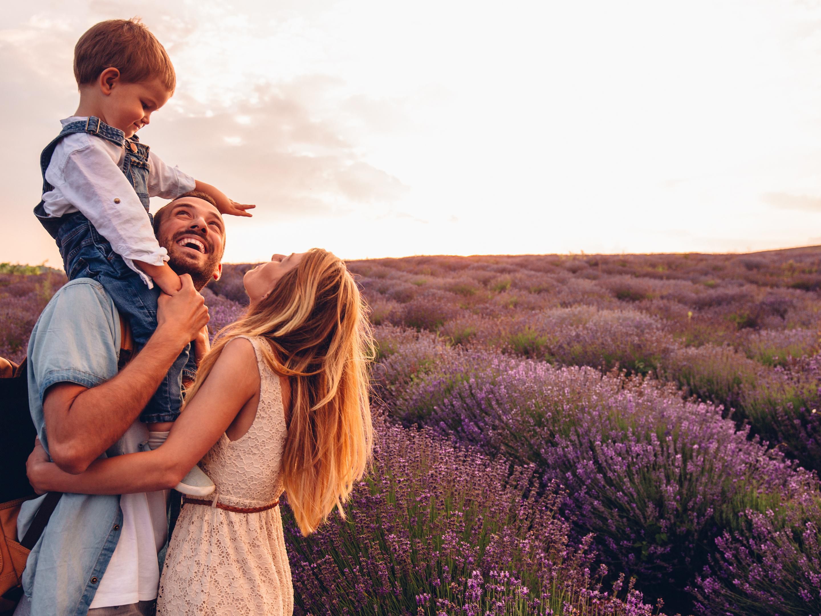 Come and enjoy our family rooms for a unique family experience, there’s space for you to unwind for up to 2 adults in this queen bedded room and 1 child to sleep in the sofa bed (1.20m x 2.00m). Our complimentary WIFI internet will keep you connected. The room is equipped with air conditioning, Flat TV and mobile desk.