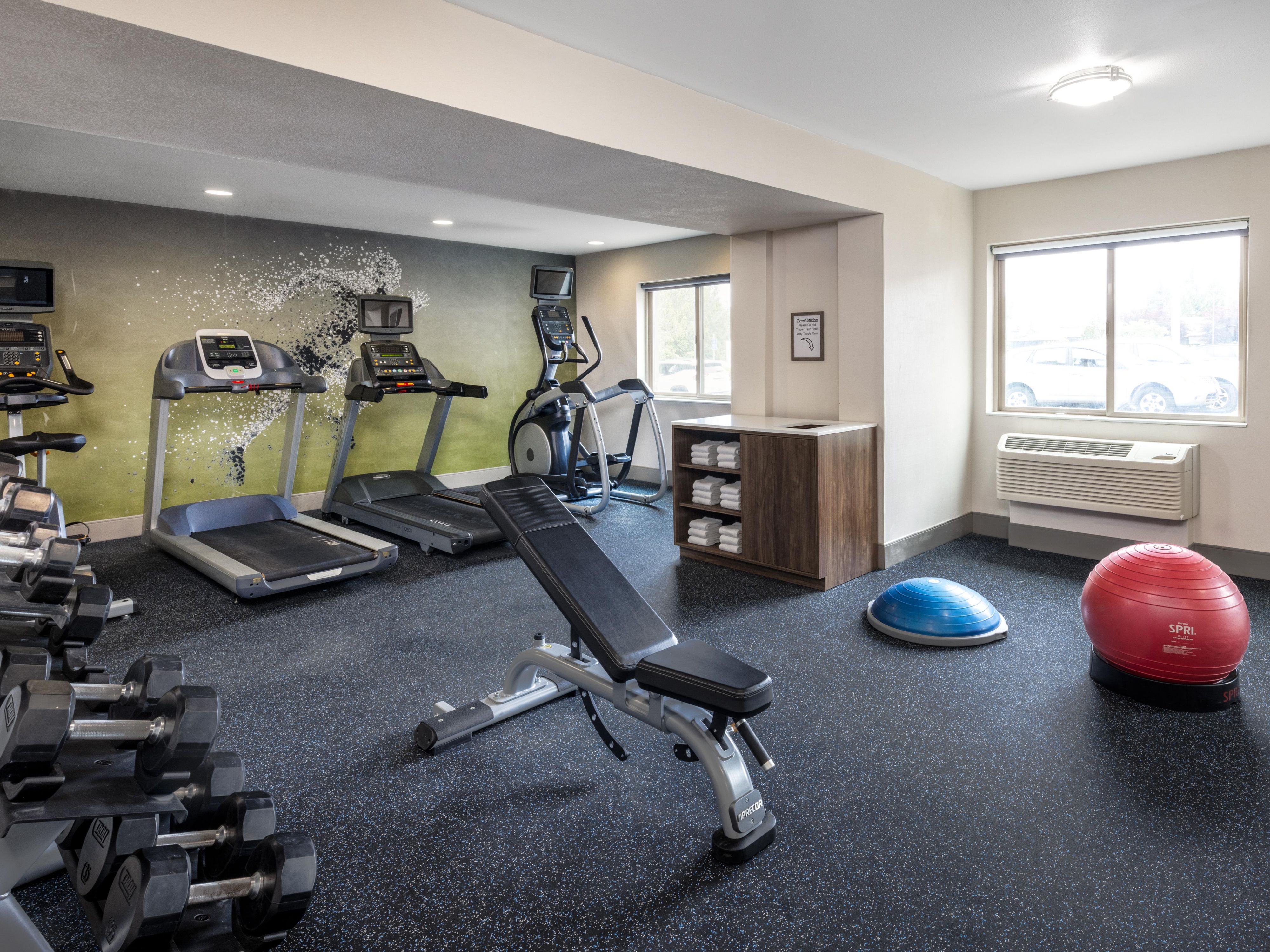 Stay fit during your stay with our fully-equipped, 24-hour Fitness Center. Enjoy a range of modern equipment, including elliptical machines, treadmills, stationary bicycles, and free weights. Whether you're an early riser or prefer late-night workouts, our complimentary facility is designed to meet your exercise needs.