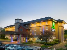 Holiday Inn Express Philadelphia NE - Langhorne in East Windsor, New Jersey