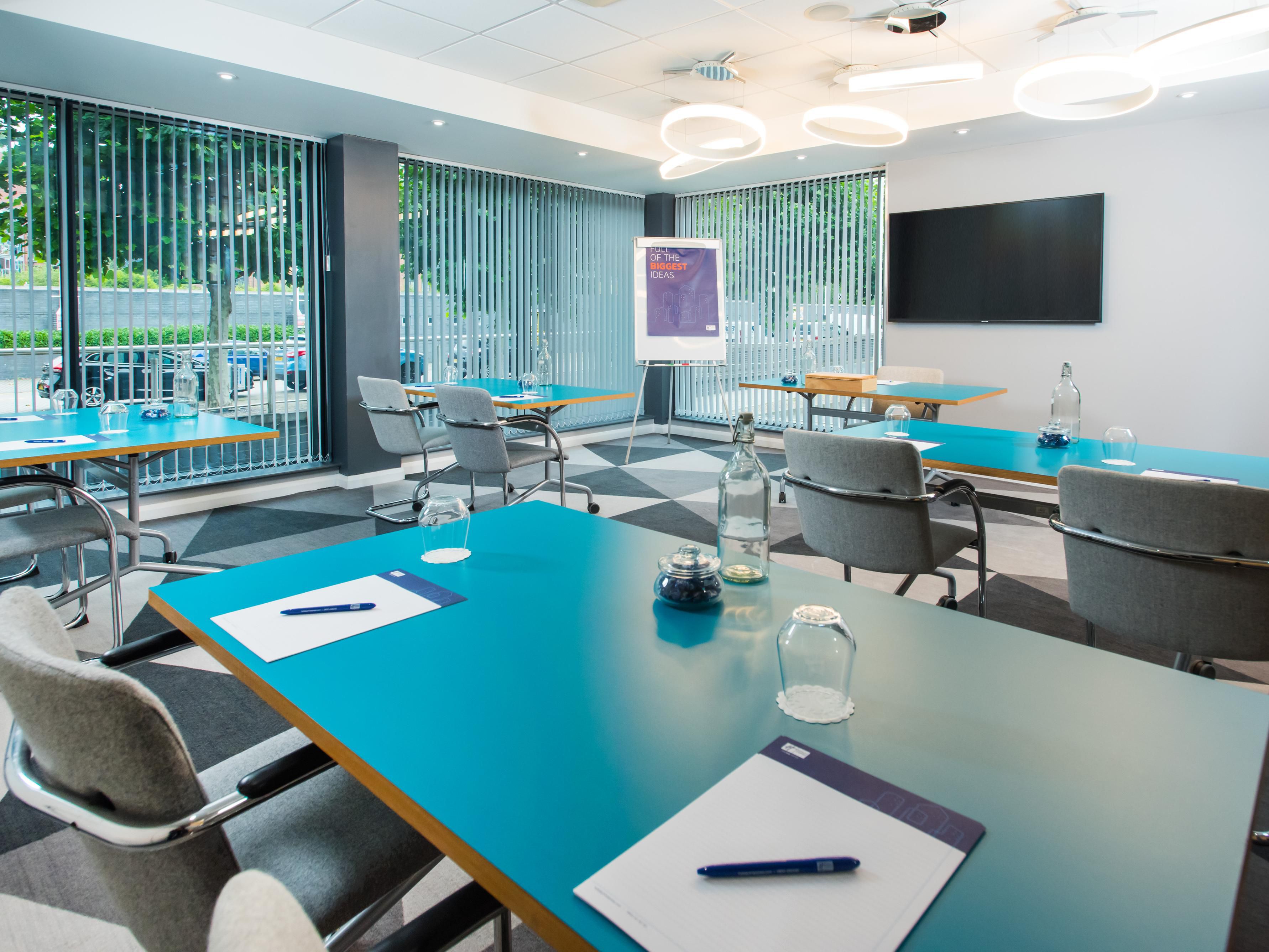 Our modern meeting facilities are ideal for get-togethers of anywhere from 2 to 50 attendees. We can provide lunches and accommodation for those travelling from further afield and our convenient location is handy for those on public transport or coming by car.