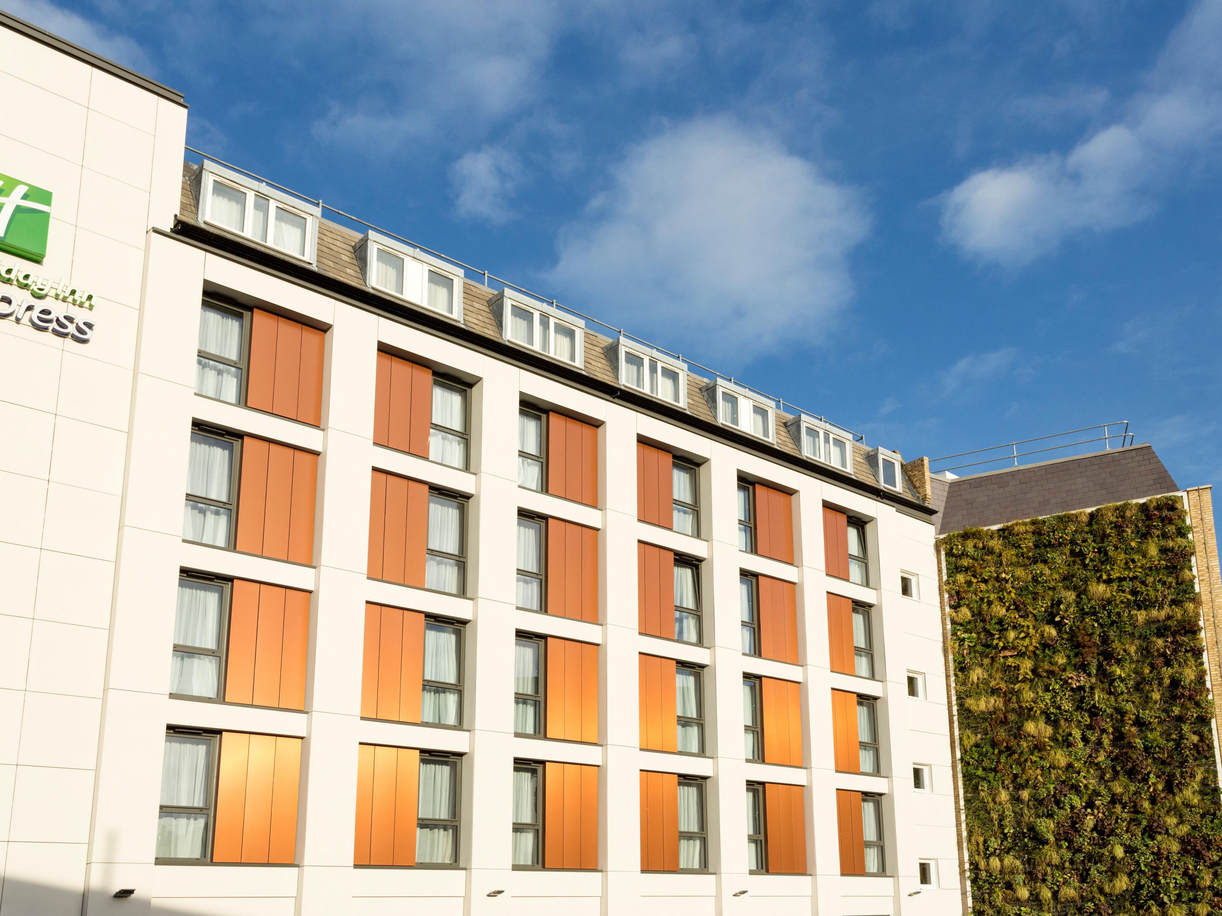 Pre-book Parking with limited spaces we can offer a charge of 25GBP.