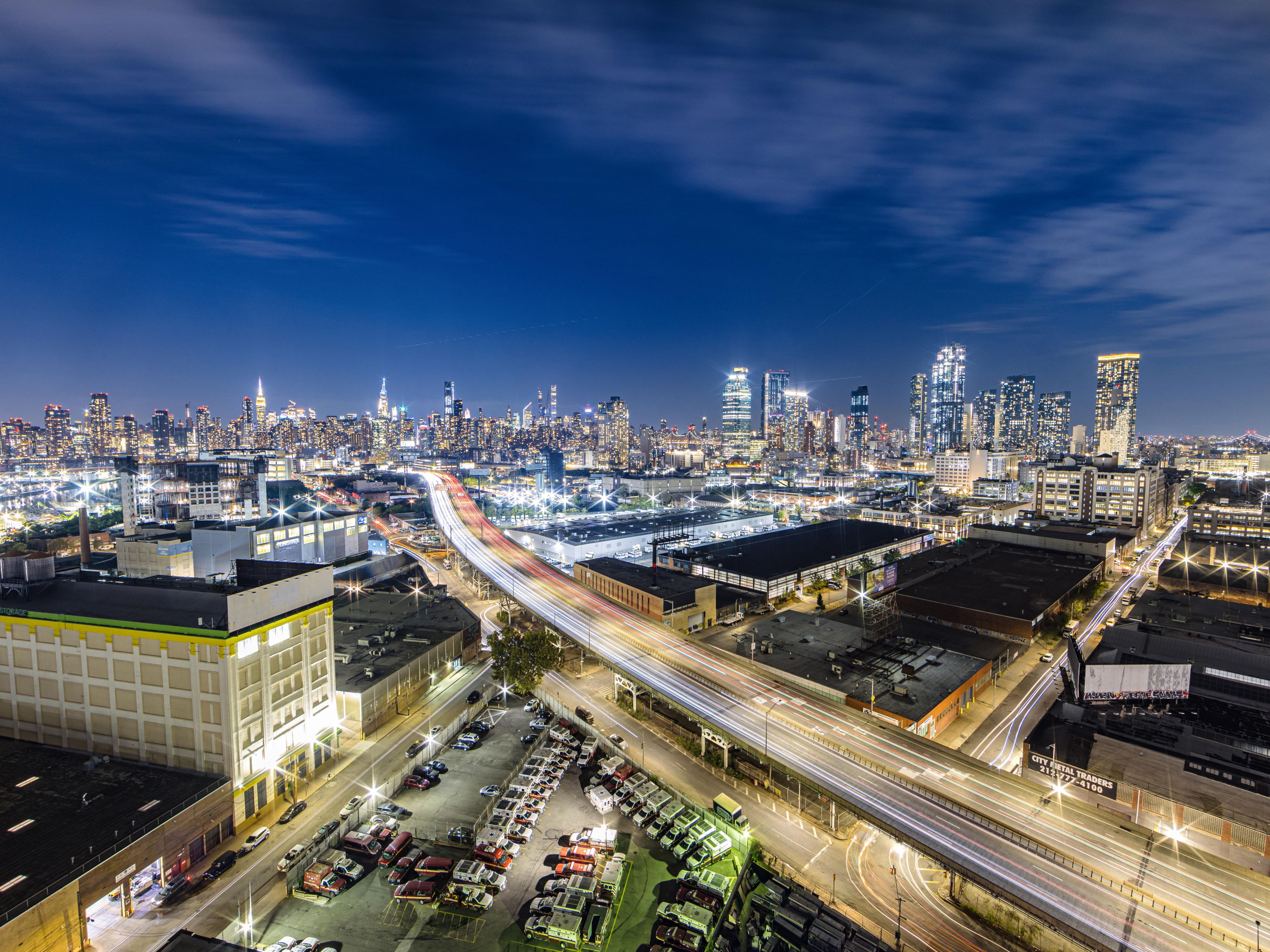 When staying with us, you'll enjoy fantastic views of the Manhattan area. 