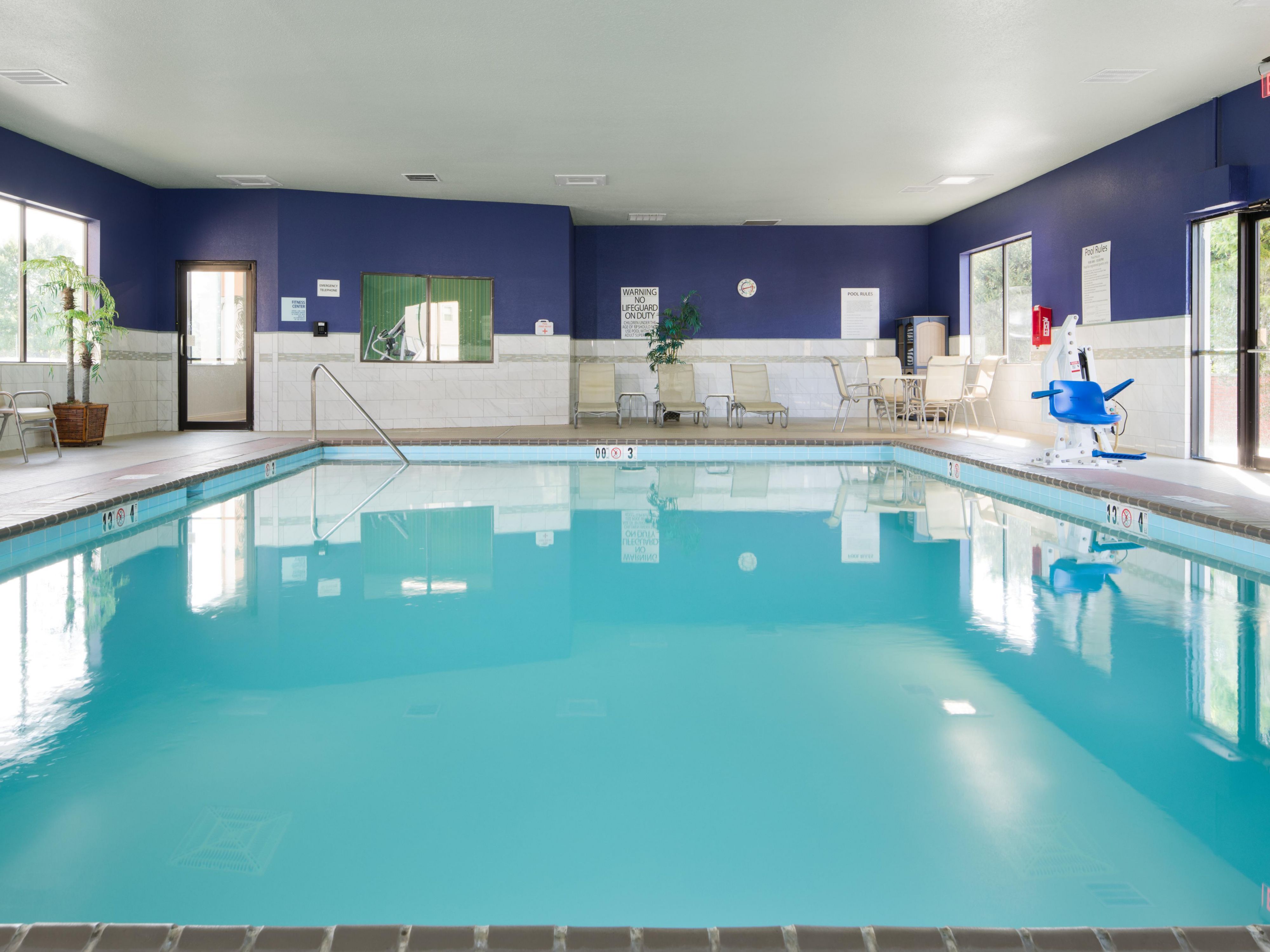 Whether you are looking to swim laps or just splash around, our indoor heated pool is available for you year round. Take time out of your busy travel schedule and enjoy the water, rain or shine. 