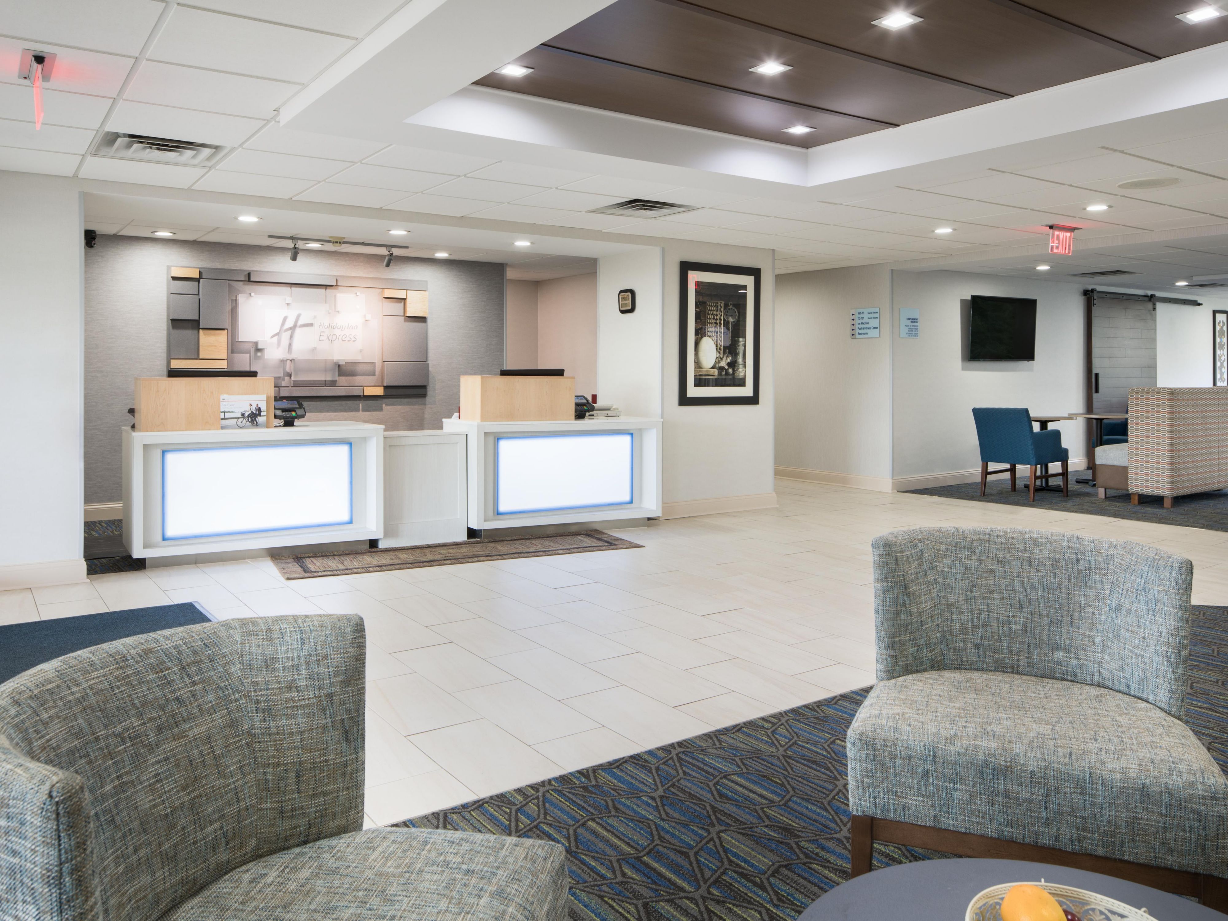 Enjoy and relax in the hotel lobby with free Wi-Fi