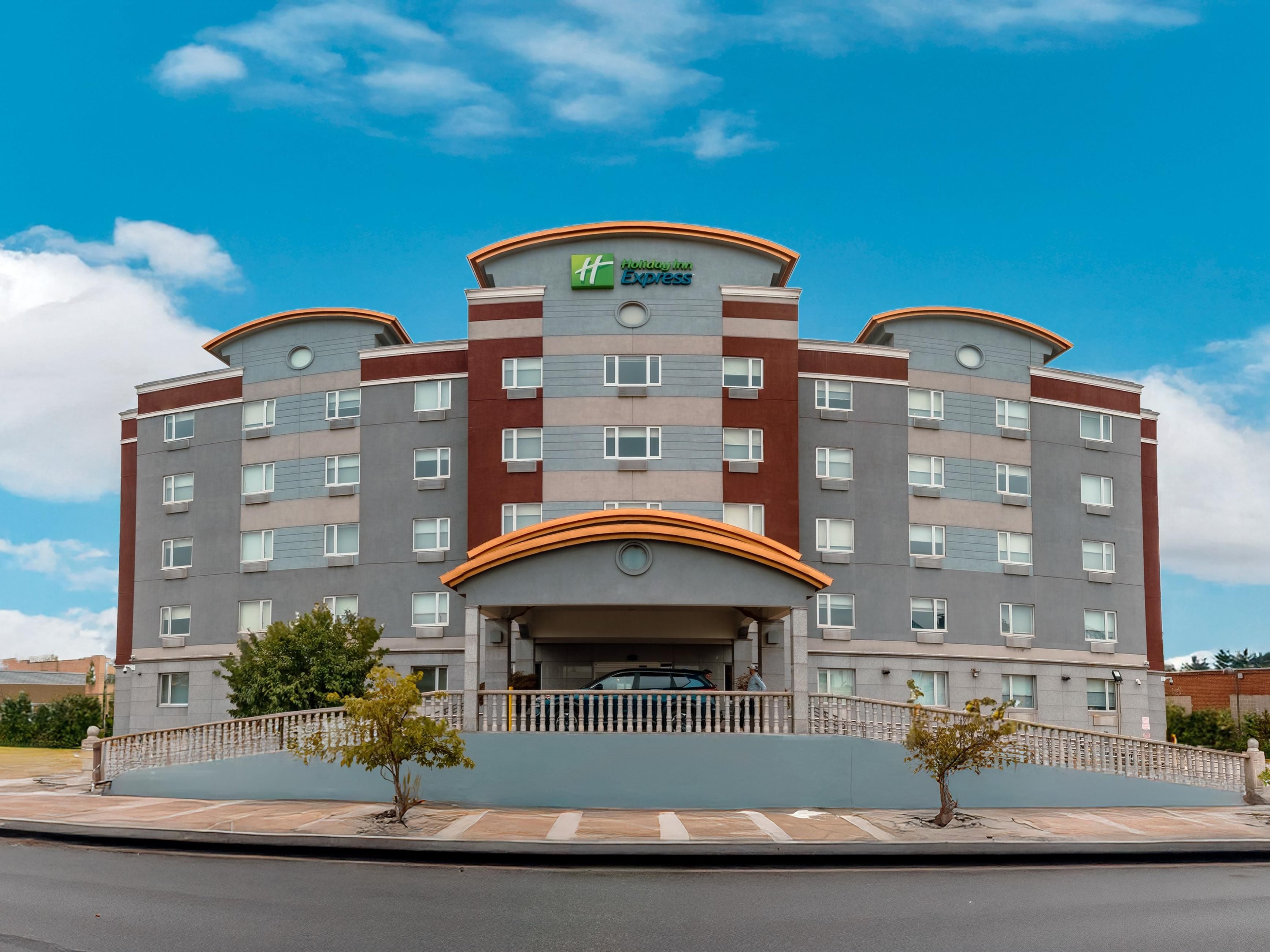 Welcome to the Holiday Inn Express Maspeth, Queens