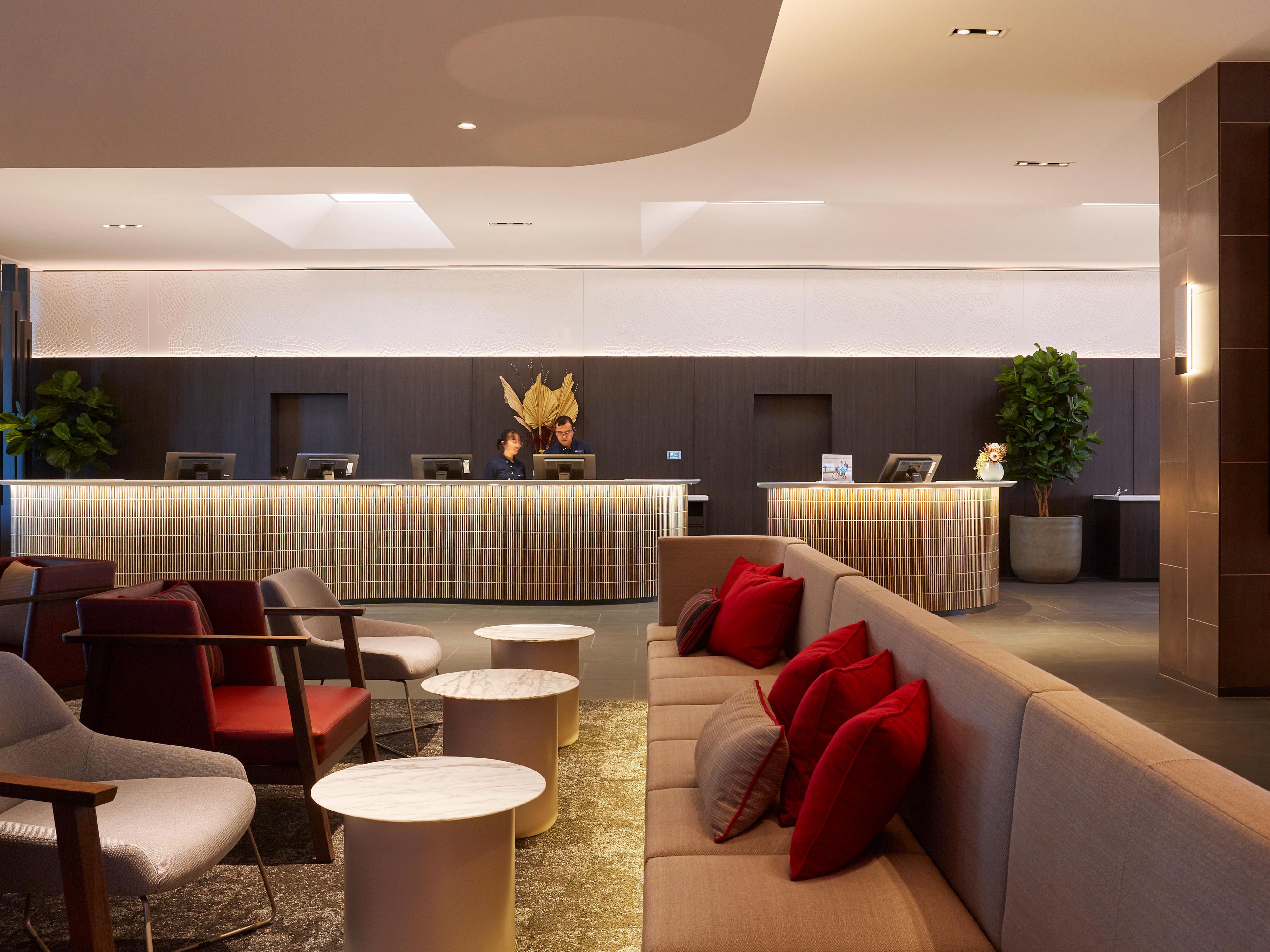 Travelling with a crew? You can reserve room blocks or organise discounted rates for delegates to book online making your group booking a breeze. FREE hot buffet breakfast and Free Wi-Fi for everyone. We're only a short stroll from some of Melbourne's best venues, the MCG, Sidney Myer Music Bowl, Arts Centre and the fantastic riverbank precinct. 