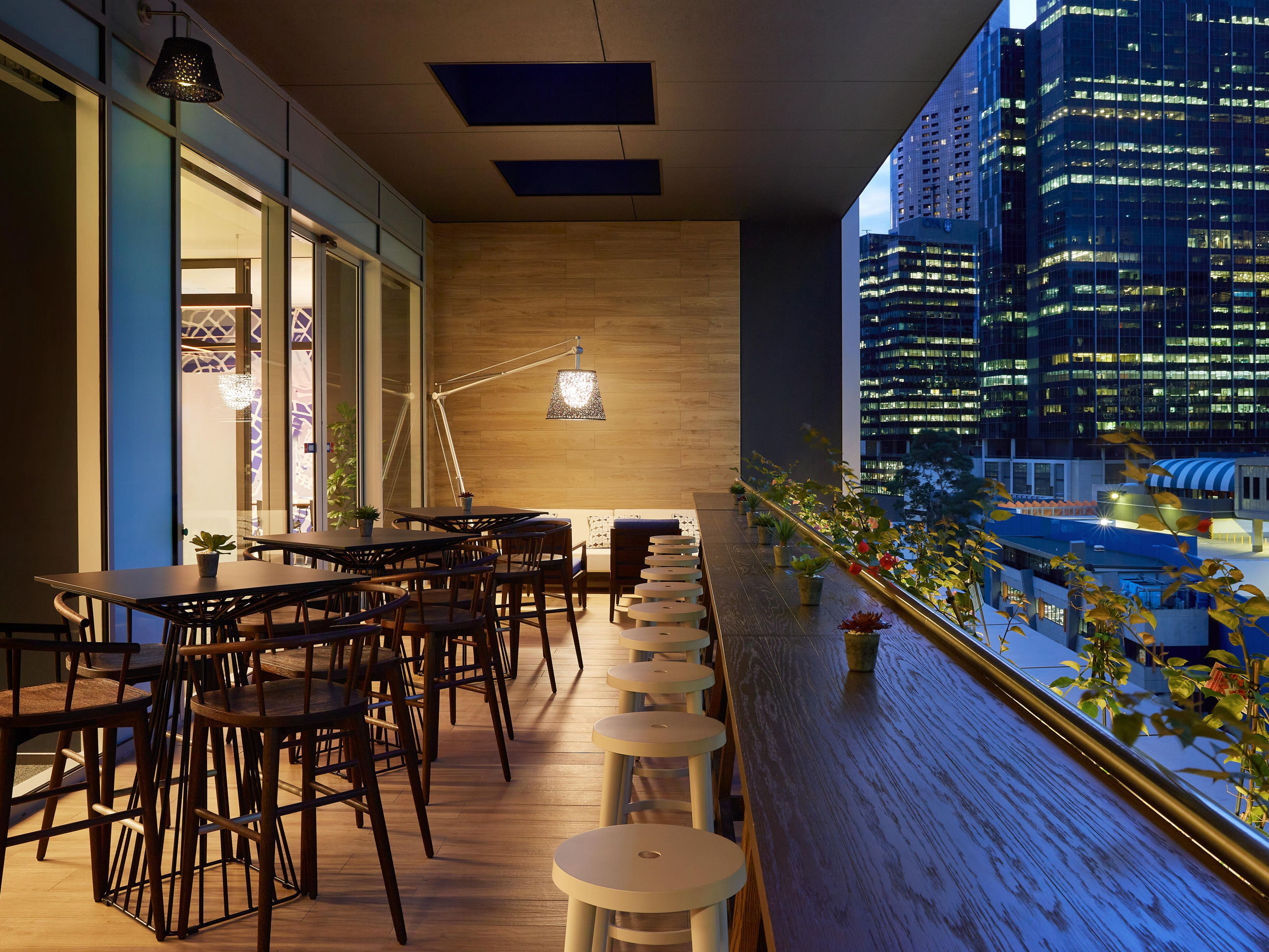 Located on the Southern side of the Great Room on the 7th floor of the hotel, the Winter Garden is the perfect spot to take in Melbourne's Southbank precinct. The Winter Garden is the place to meet your friends before heading out to take in the sights and sounds of Melbourne or to cosy up with a book and glass of red wine in Winter.