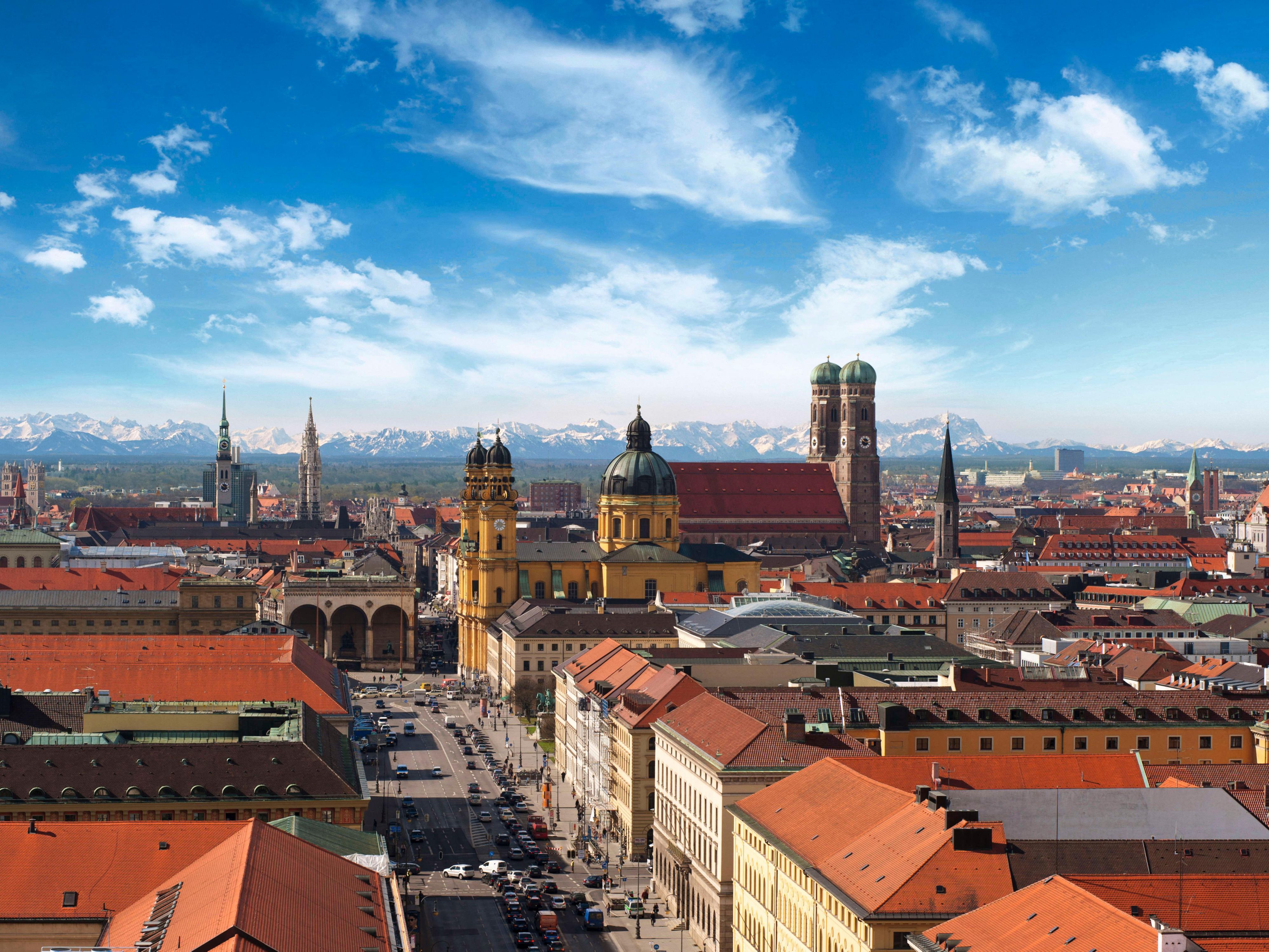 With its spectacular 12-century town hall on mediaeval Marienplatz, a colourful food market and the twin spires of the 15th-century cathedral in the city centre, Munich has something for everyone. Explore the nearby attractions and book your visit soon!