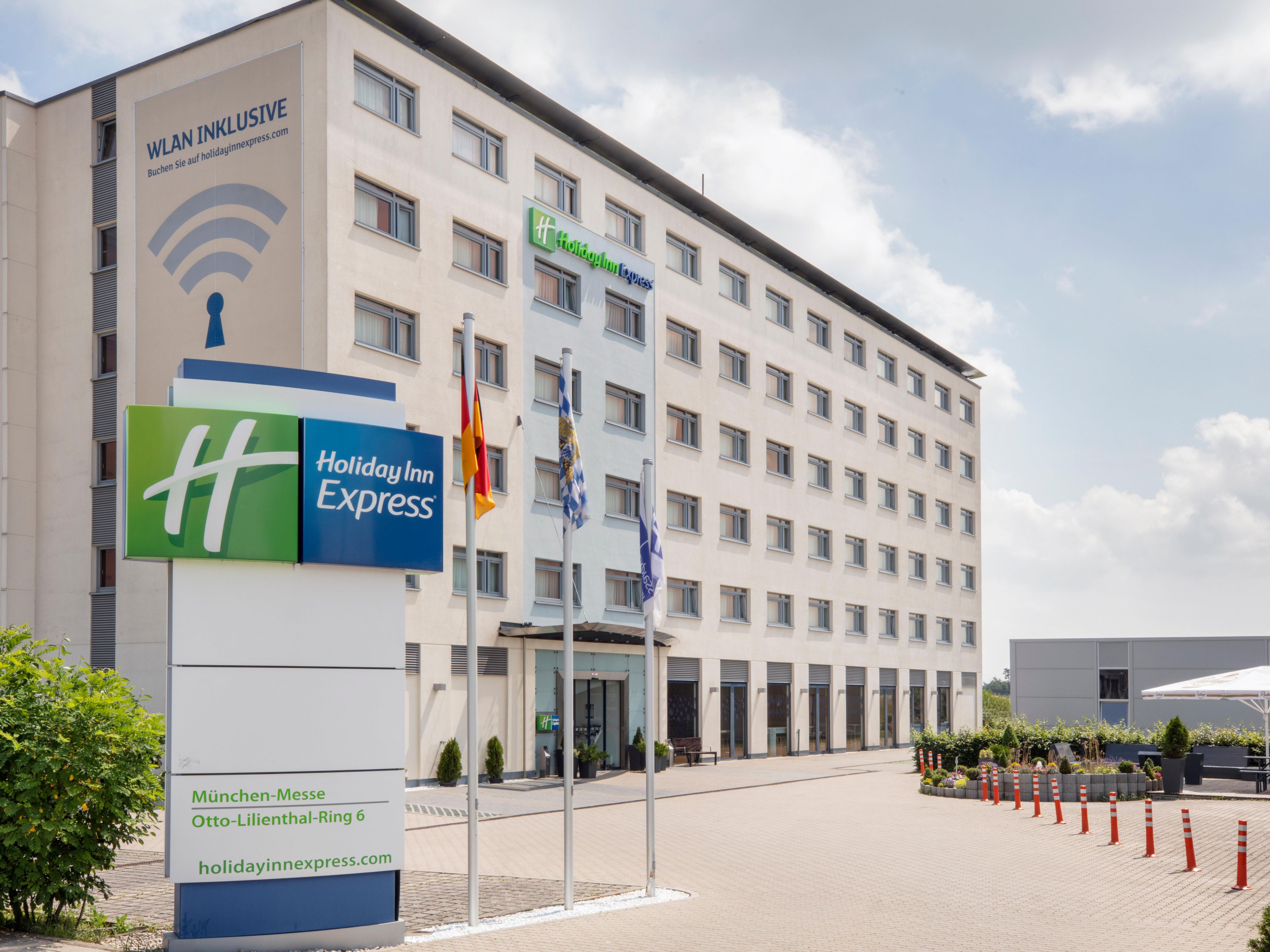 Welcome to Holiday Inn Express Munich Messe and enjoy free Wi-Fi.