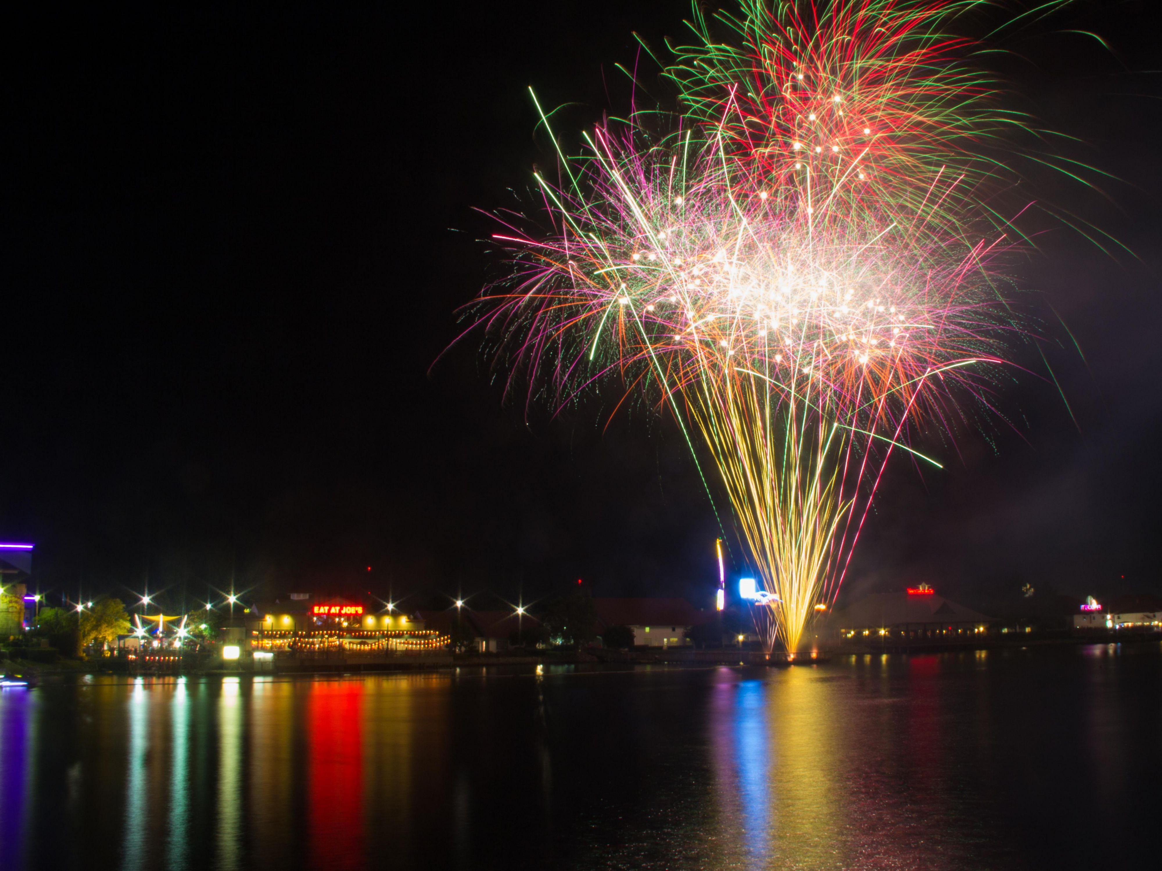 Whether you like shopping, dining, beer tasting, shows, ziplines you can experience it all while staying at the Holiday Inn Express right across the street.  We are a perfect home base for whatever memories you create in our city!