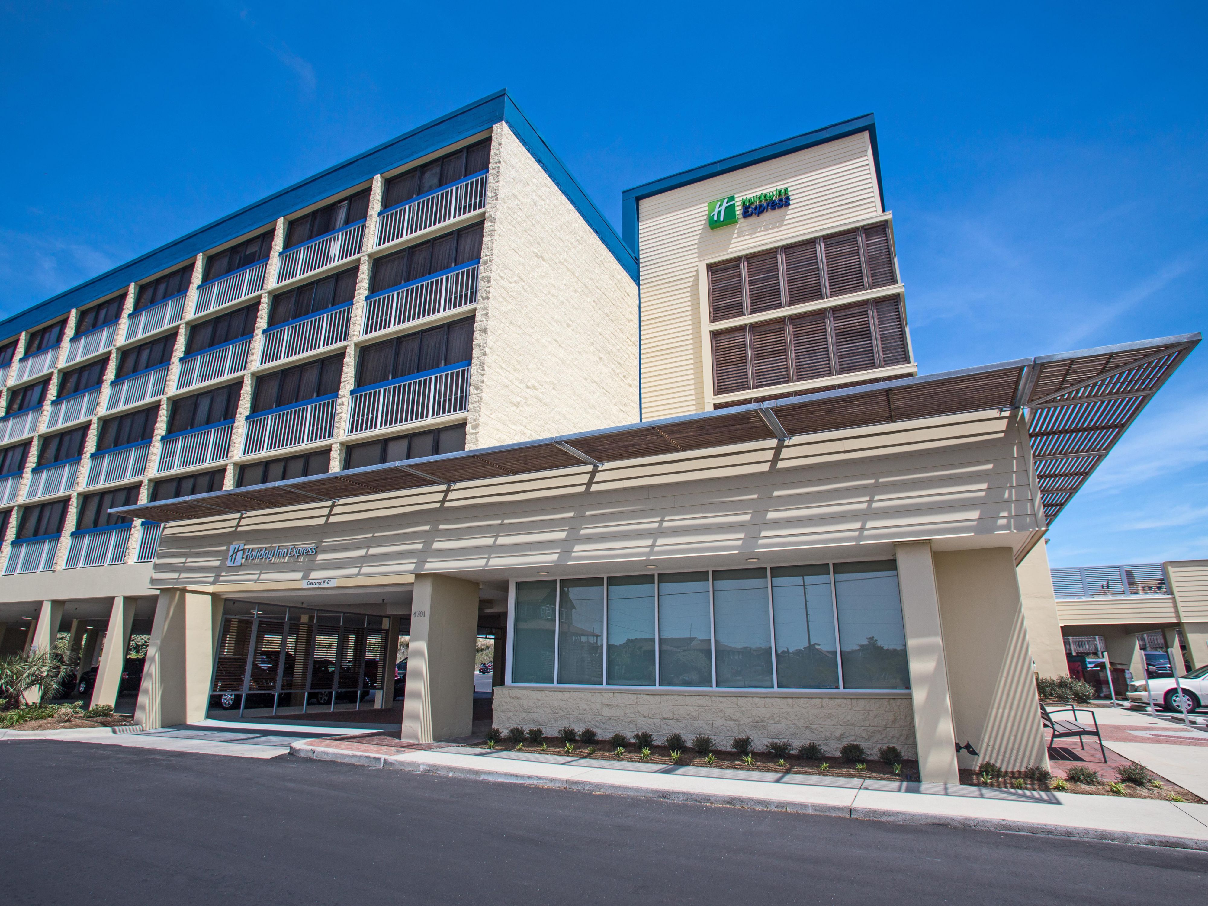 We combine comfort, convenience, and breathtaking views.