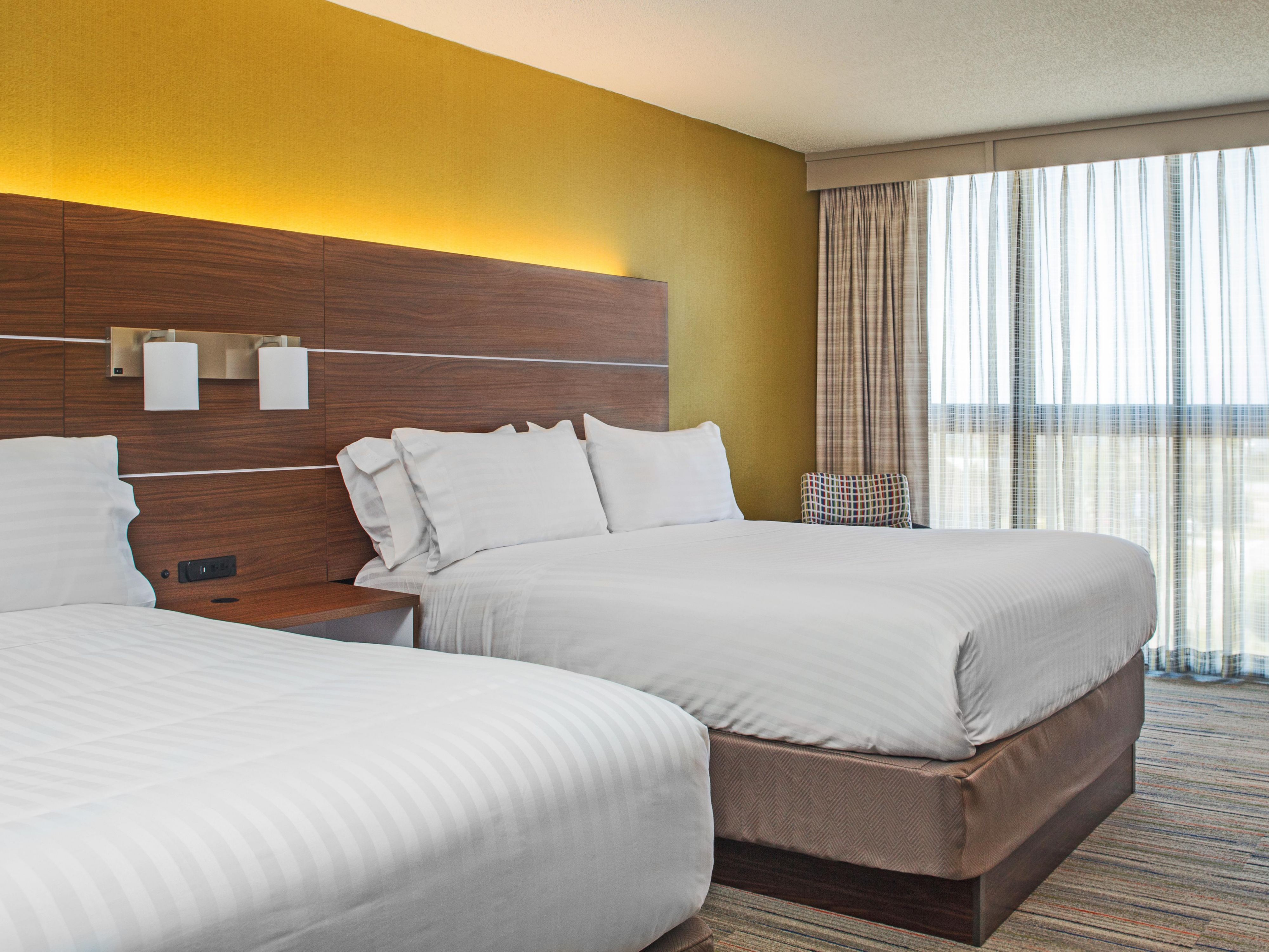 All double rooms include 2 Queen size beds.