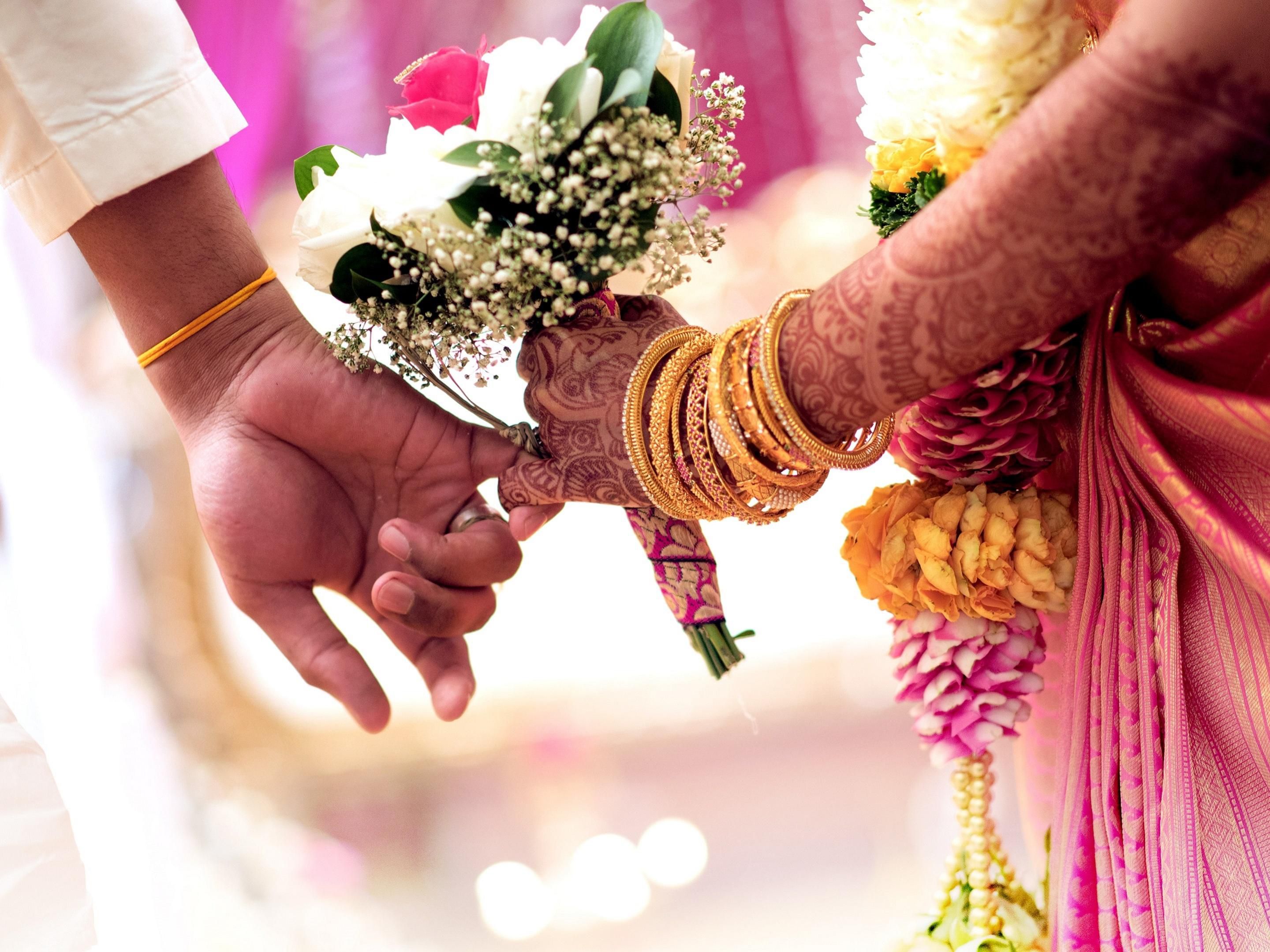 Special days call for special spaces. Our compact yet smartly designed rooms are a perfect option when you need to feel refreshed and revive yourself. With a choice of soft & firm pillows and signature beddings, guests wake up feeling fresh. With a good Night's sleep, you will enjoy the special day with your loved ones. 