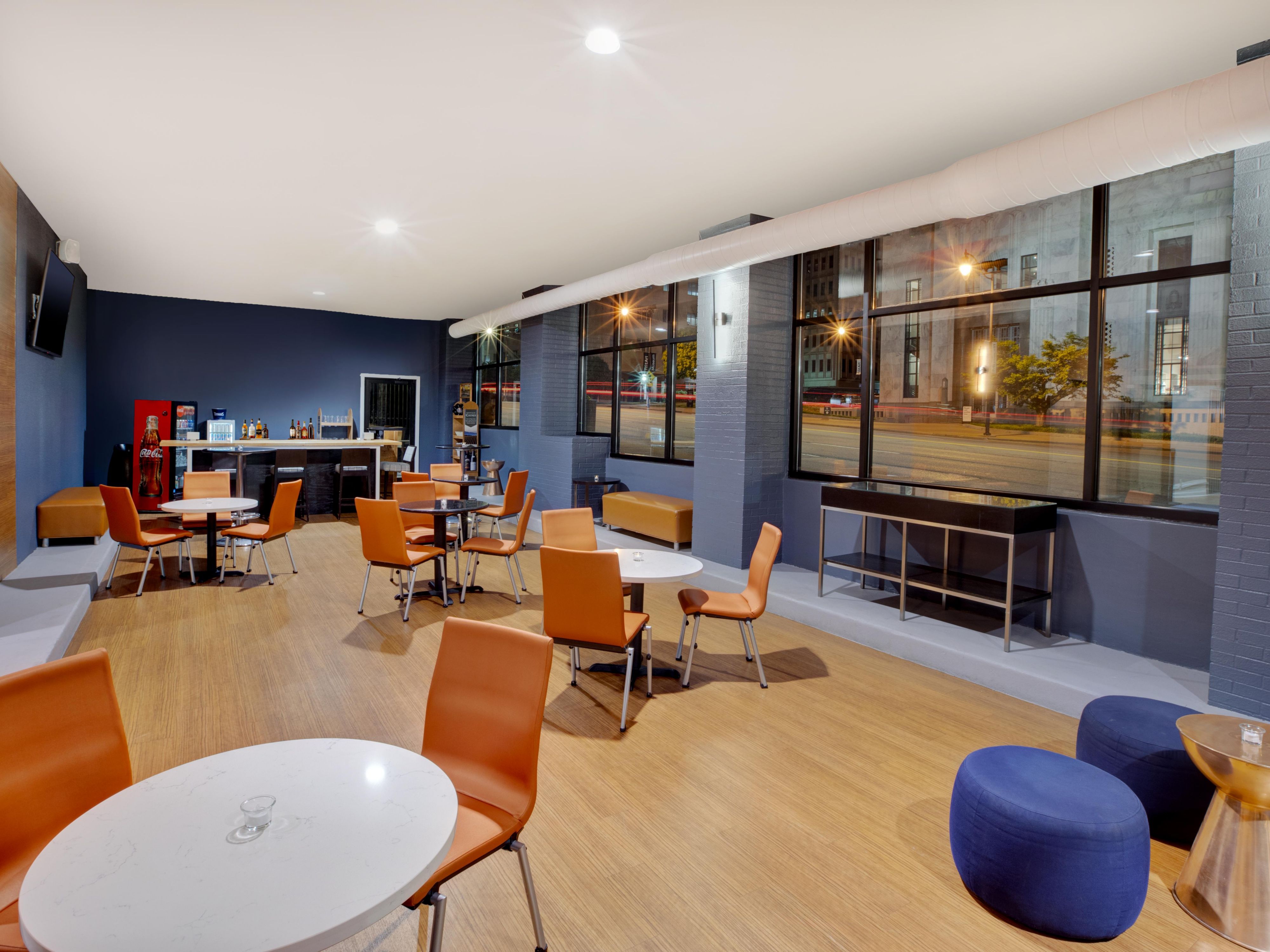 Enjoy live music weekly at the Social Express Bar & Lounge.