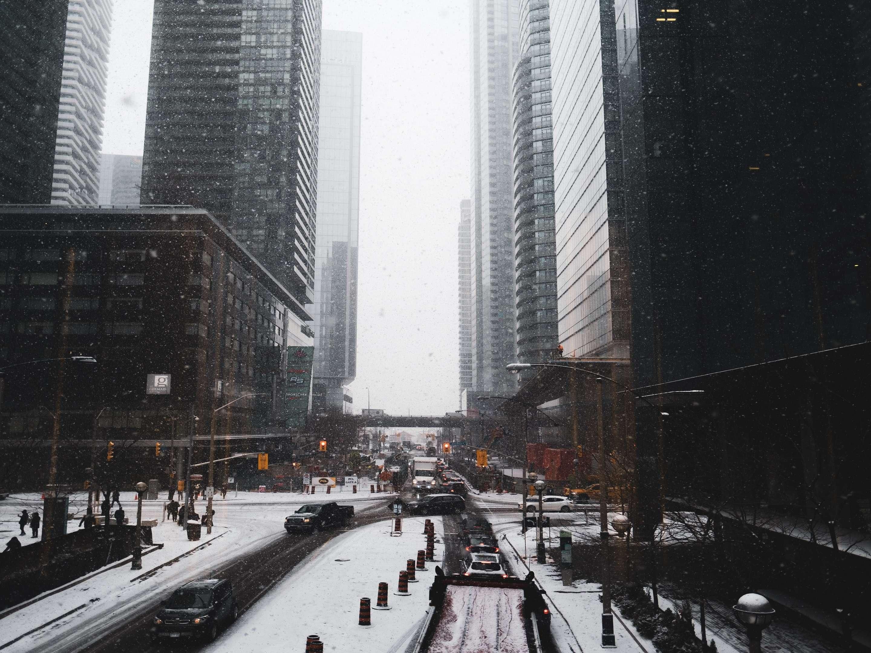 Package includes 1 round trip train ticket from New Rochelle to and from Manhattan. The New Rochelle Train station is a 5 minute walk from the hotel. Please see front desk for train schedule.