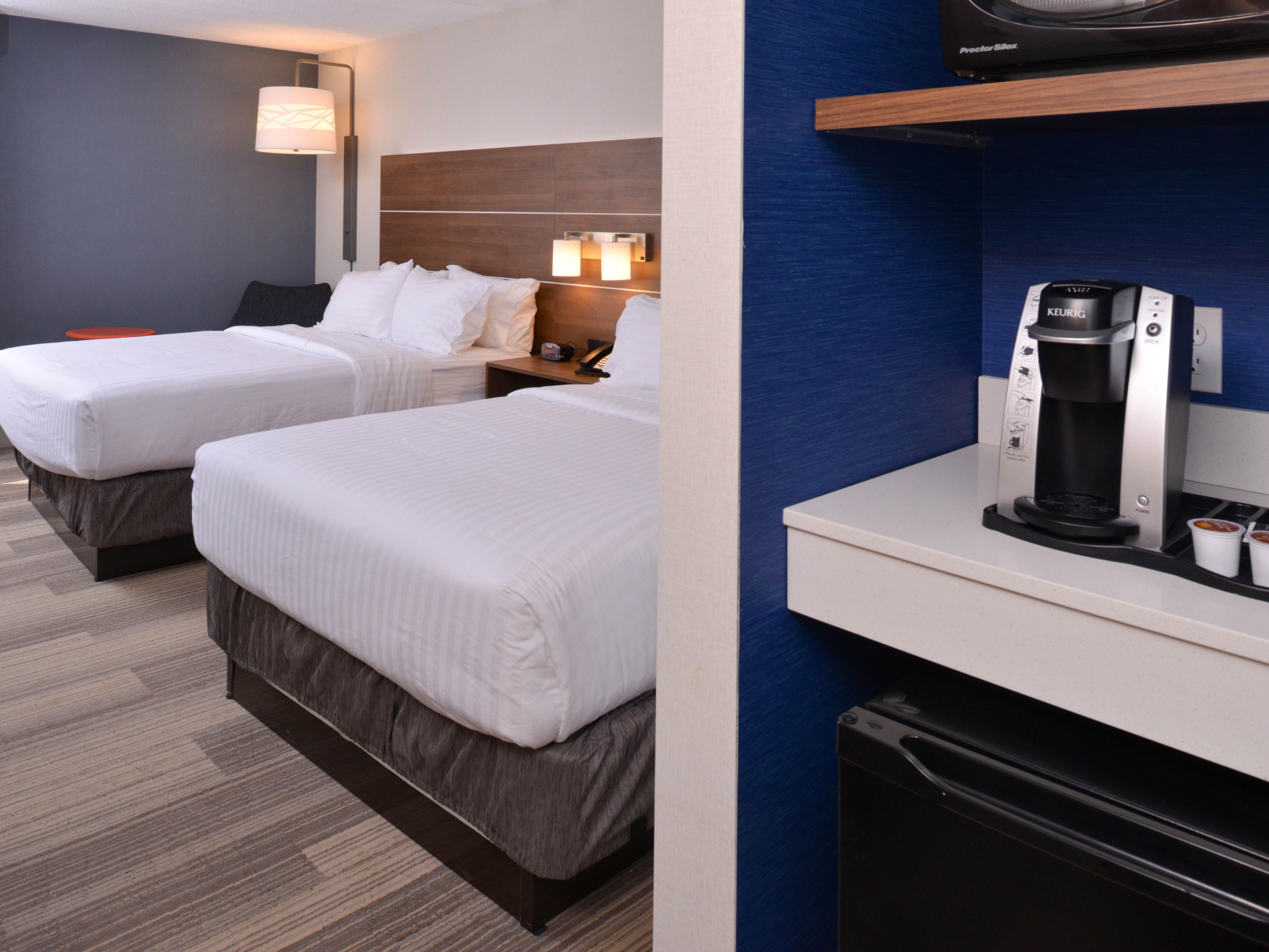 2 Queen Bed Guest Room