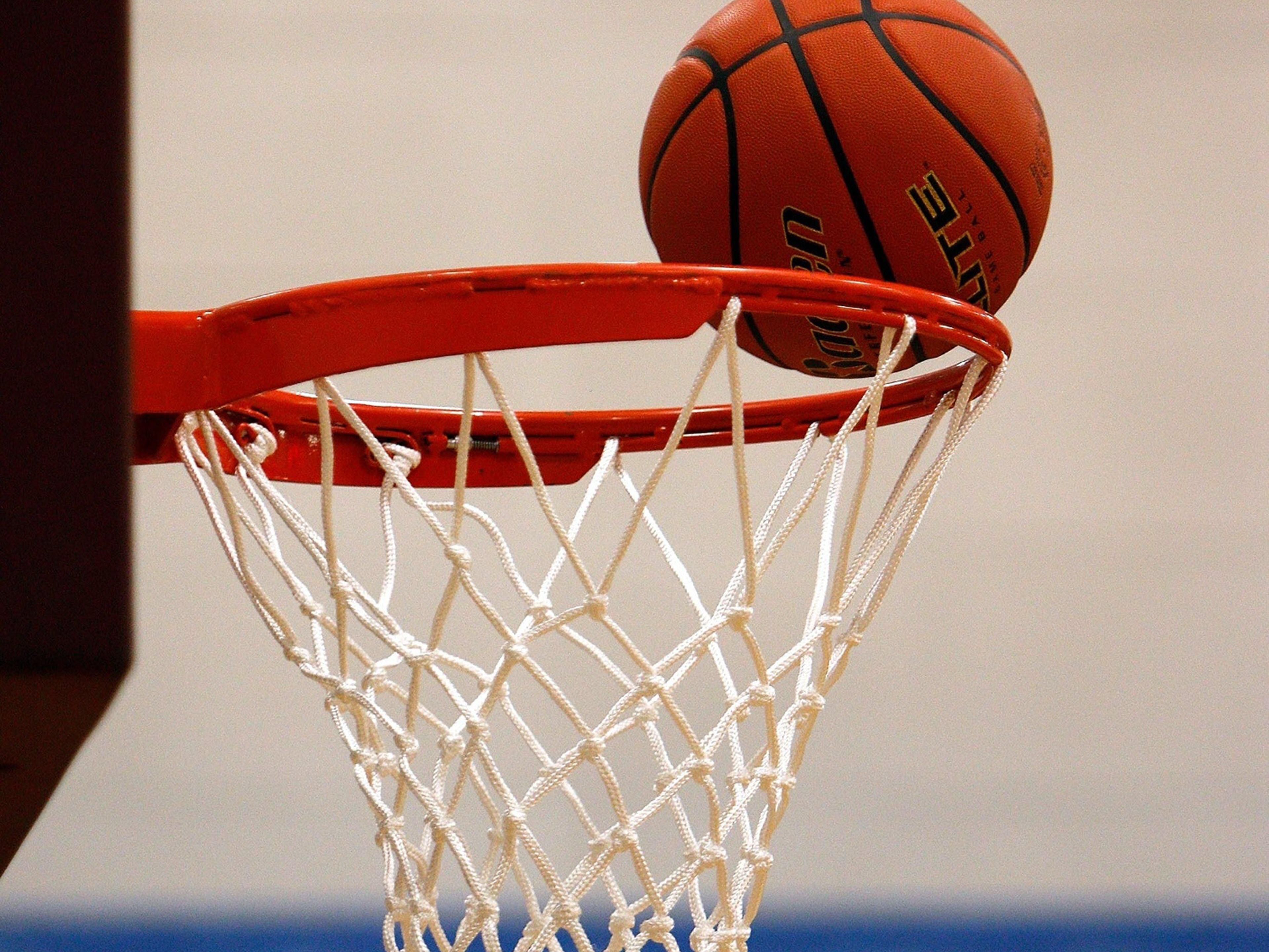 Traveling in to see the big game? Our hotel is the perfect place for parents and fans located just a slam dunk away only 1.5 miles from St. Bonaventure University. 