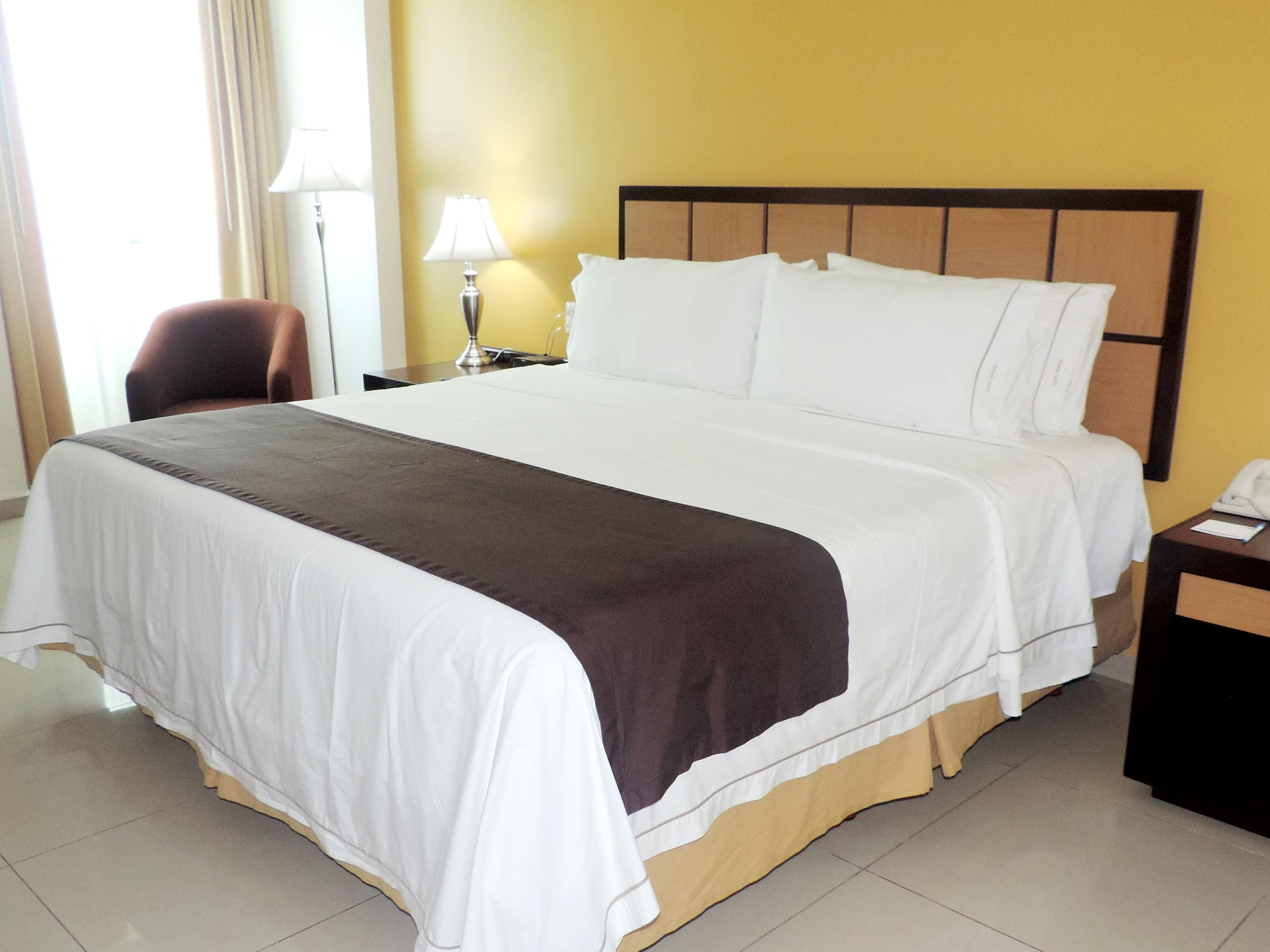 Single Bed Guest Room