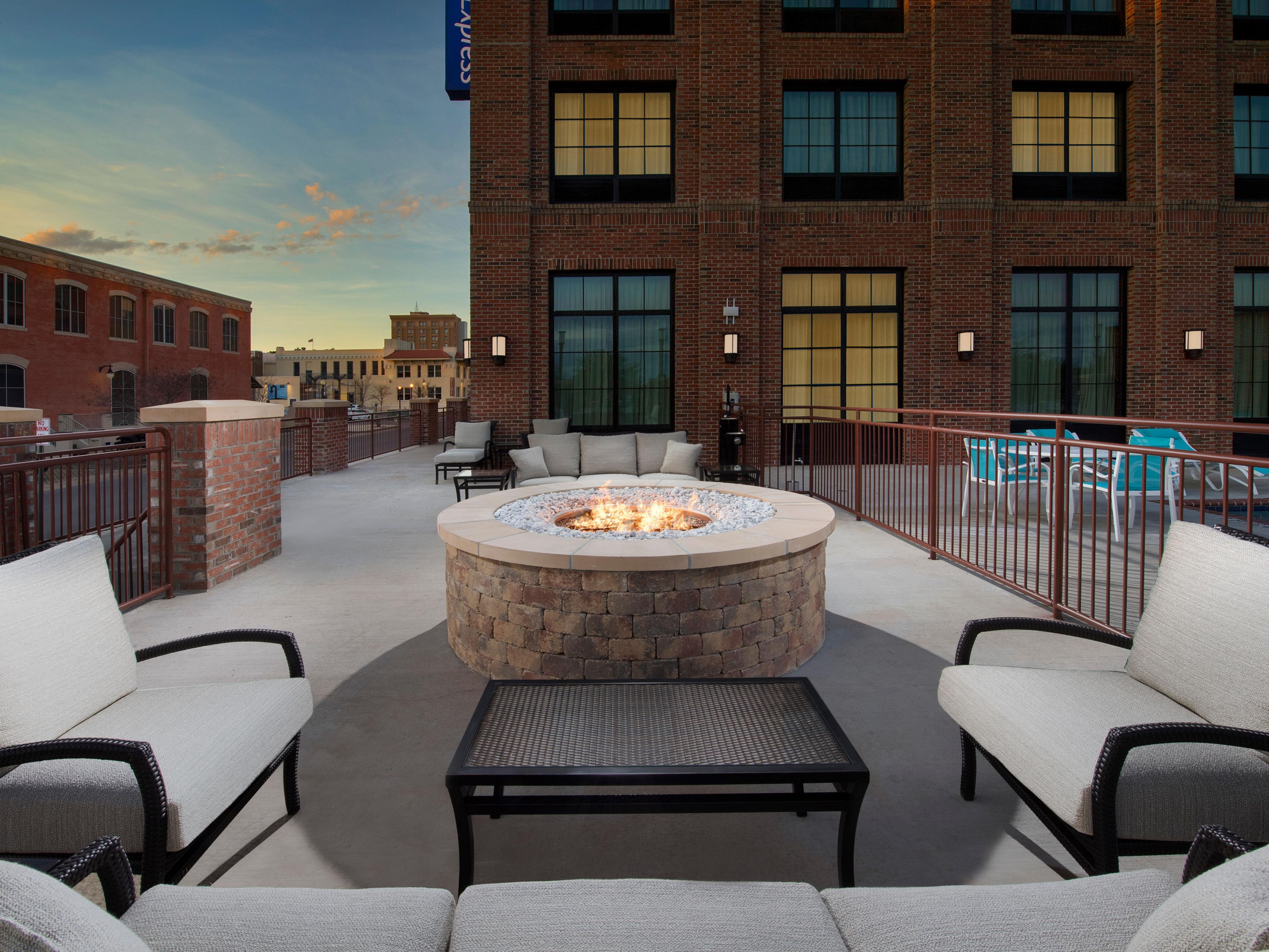 Relax and unwind by the fire pit while enjoying the night breeze from the gulf and harbor. As a Downtown hotel we are very conveniently located to local businesses, and we are within walking distance to the Ferry to Pensacola Beach.