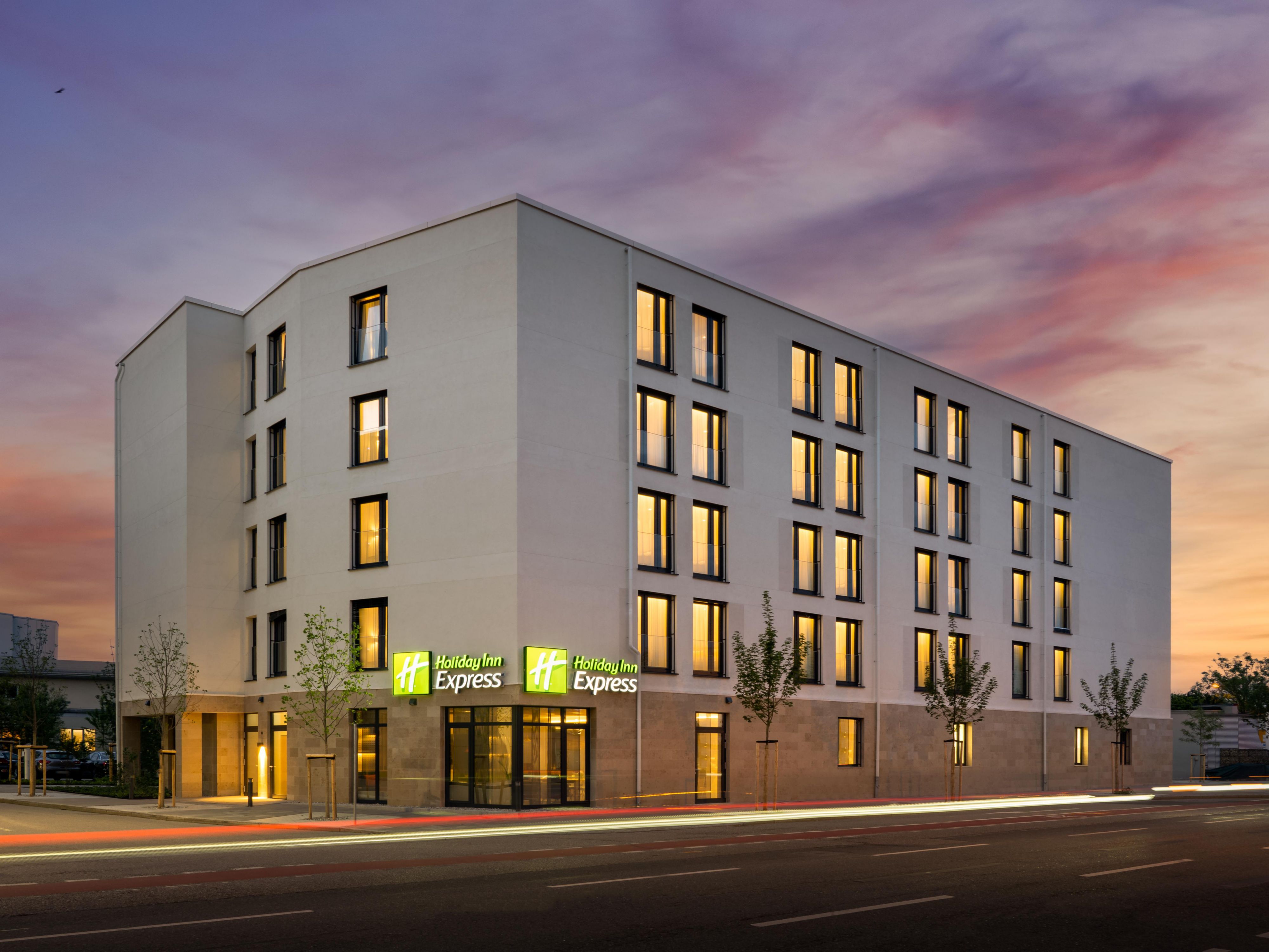 Good access to Autobahn and train station allow an easy arrival