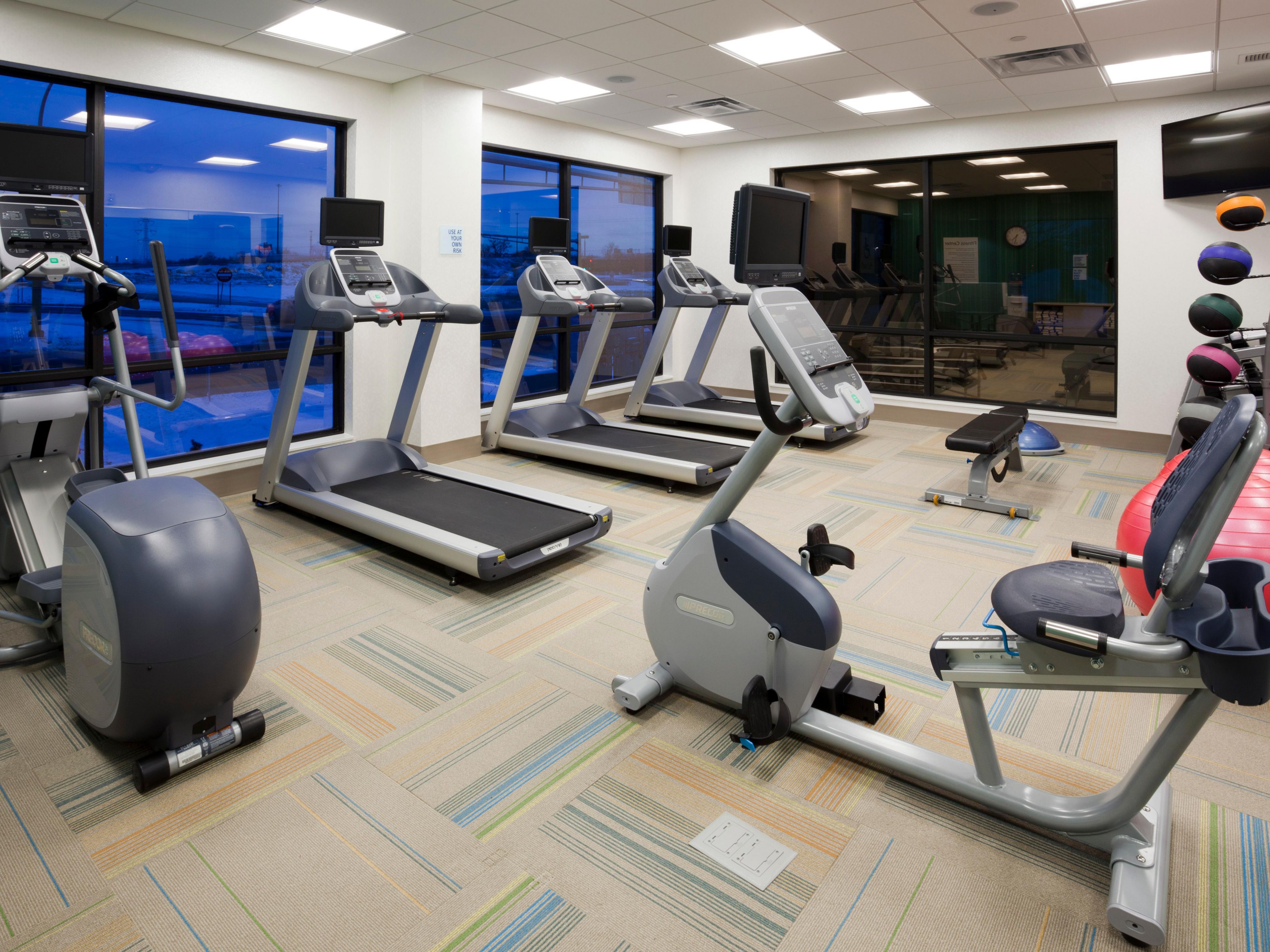 Elevate your stay in Roseville with our thoughtful amenities. Take a dip in our indoor pool, stay active in our 24-hour Fitness Center, and fuel each day with our free Express Start® Breakfast buffet. From free parking to EV charging stations, a Business Center and 24-hour convenience store, we ensure your stay is unforgettable!