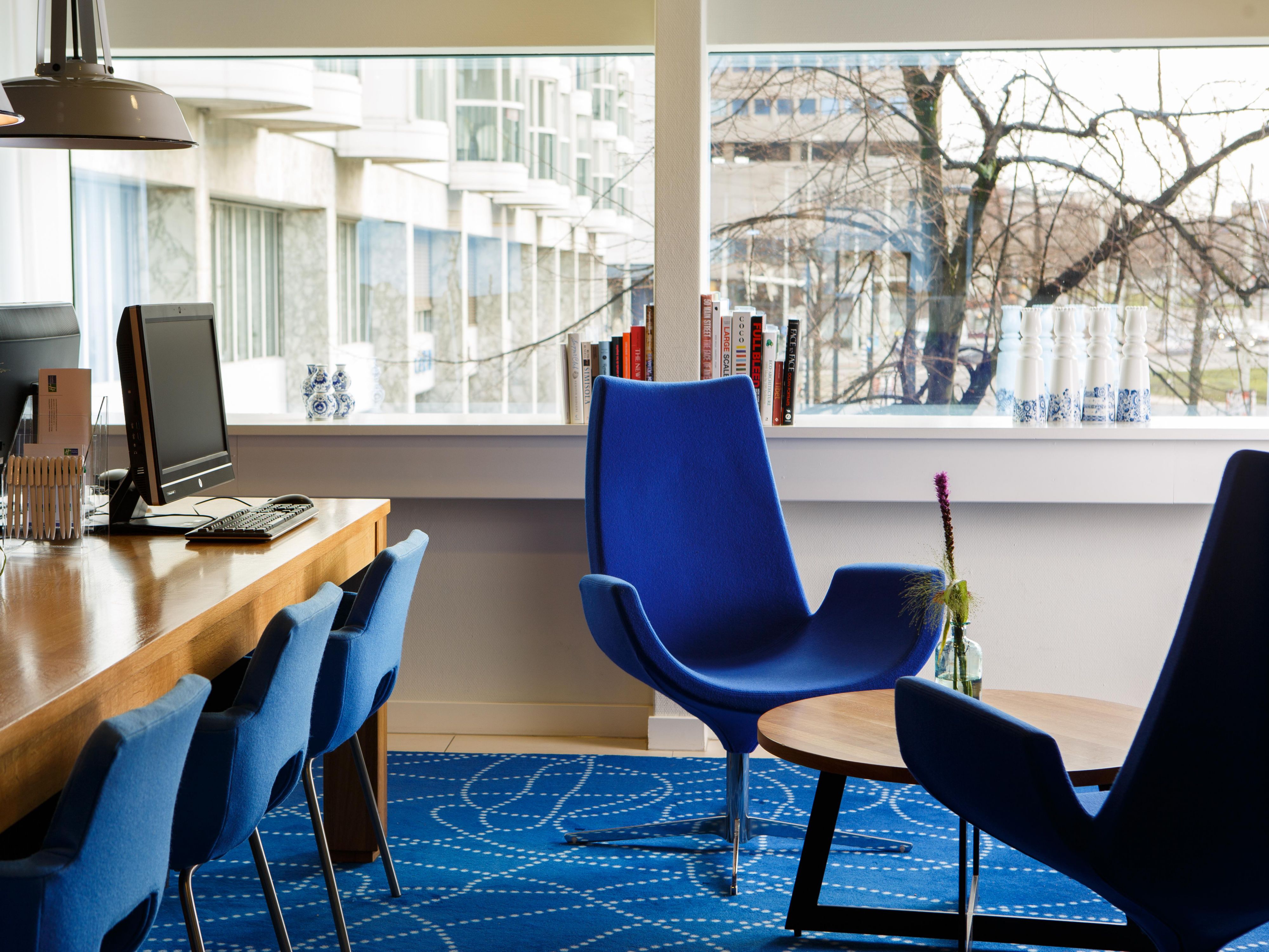 Send a last-minute email from our convenient Business Centre