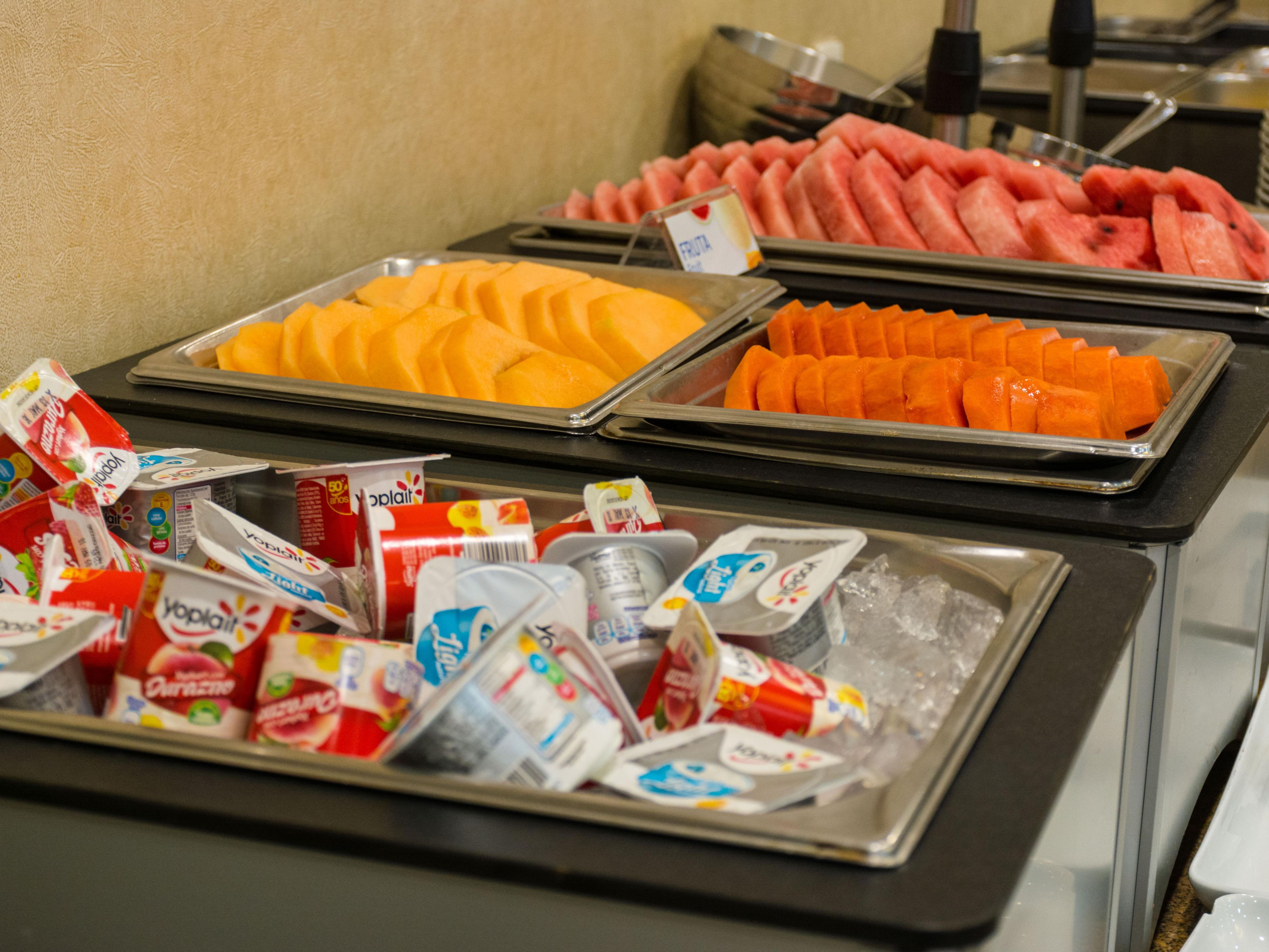 We have a quality breakfast buffet for your mornings.
For us, your food is a priority and what better way to offer quality dishes and ingredients.