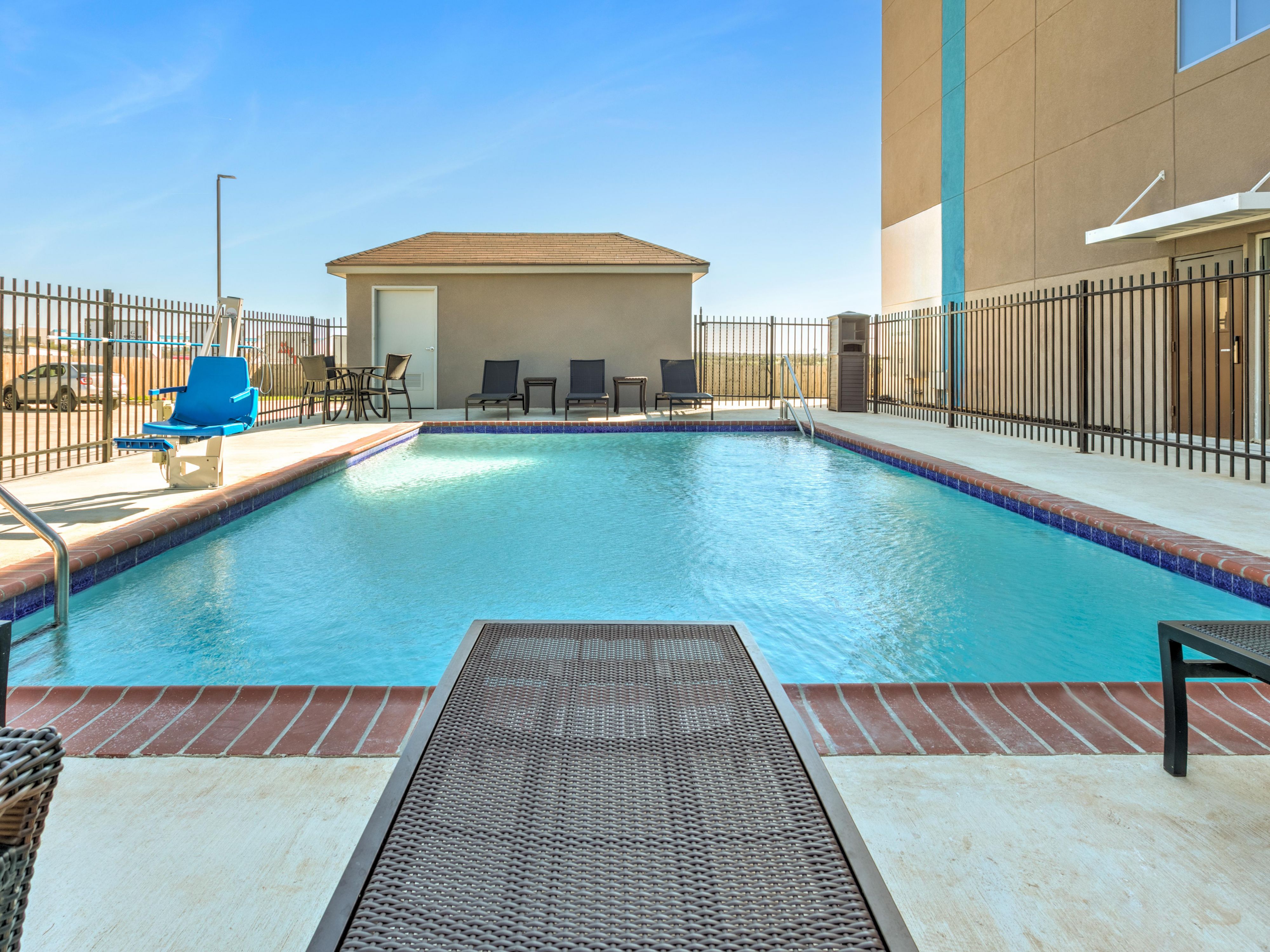 Dive into The Ultimate Relaxation Experience at Holiday Inn Express San Antonio East - I-10's outdoor pool, open daily from 9:00 AM to 10:00 PM. Enjoy serene waters and a refreshing atmosphere perfect for unwinding.
