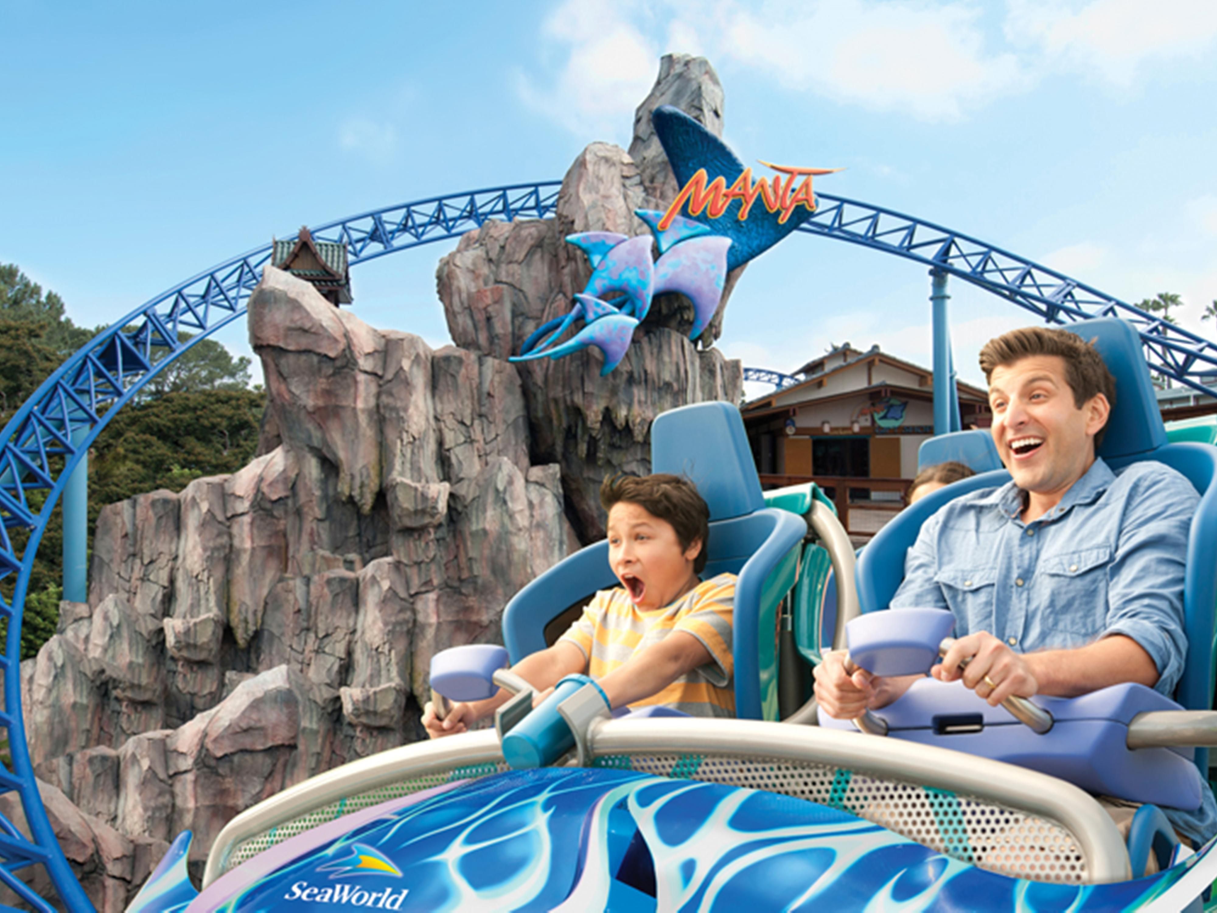 Our hotel is conveniently located just half a mile from SeaWorld, making it the ideal starting point for your SeaWorld adventure!