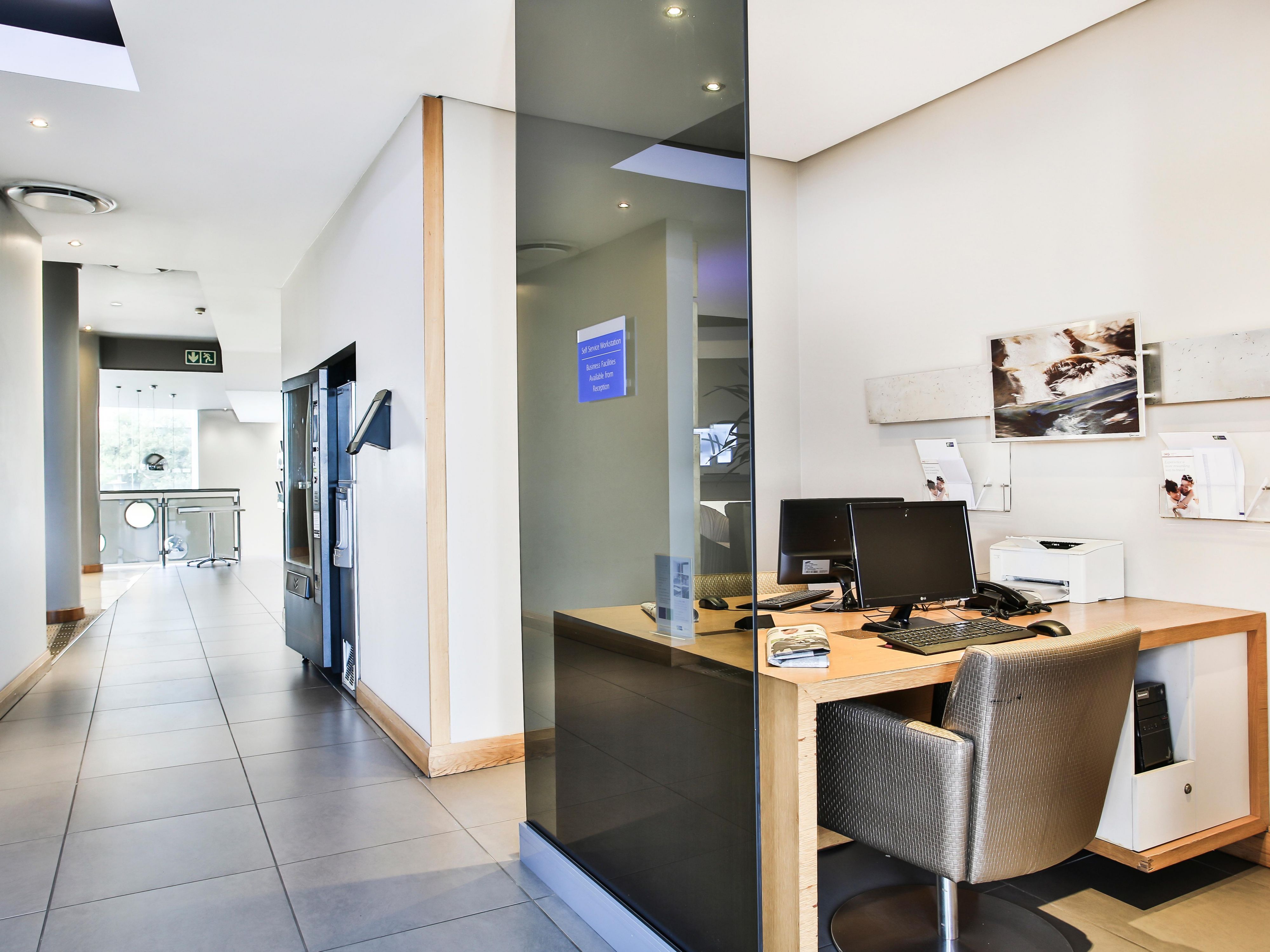 Business centre with and printers  free wi-fi 