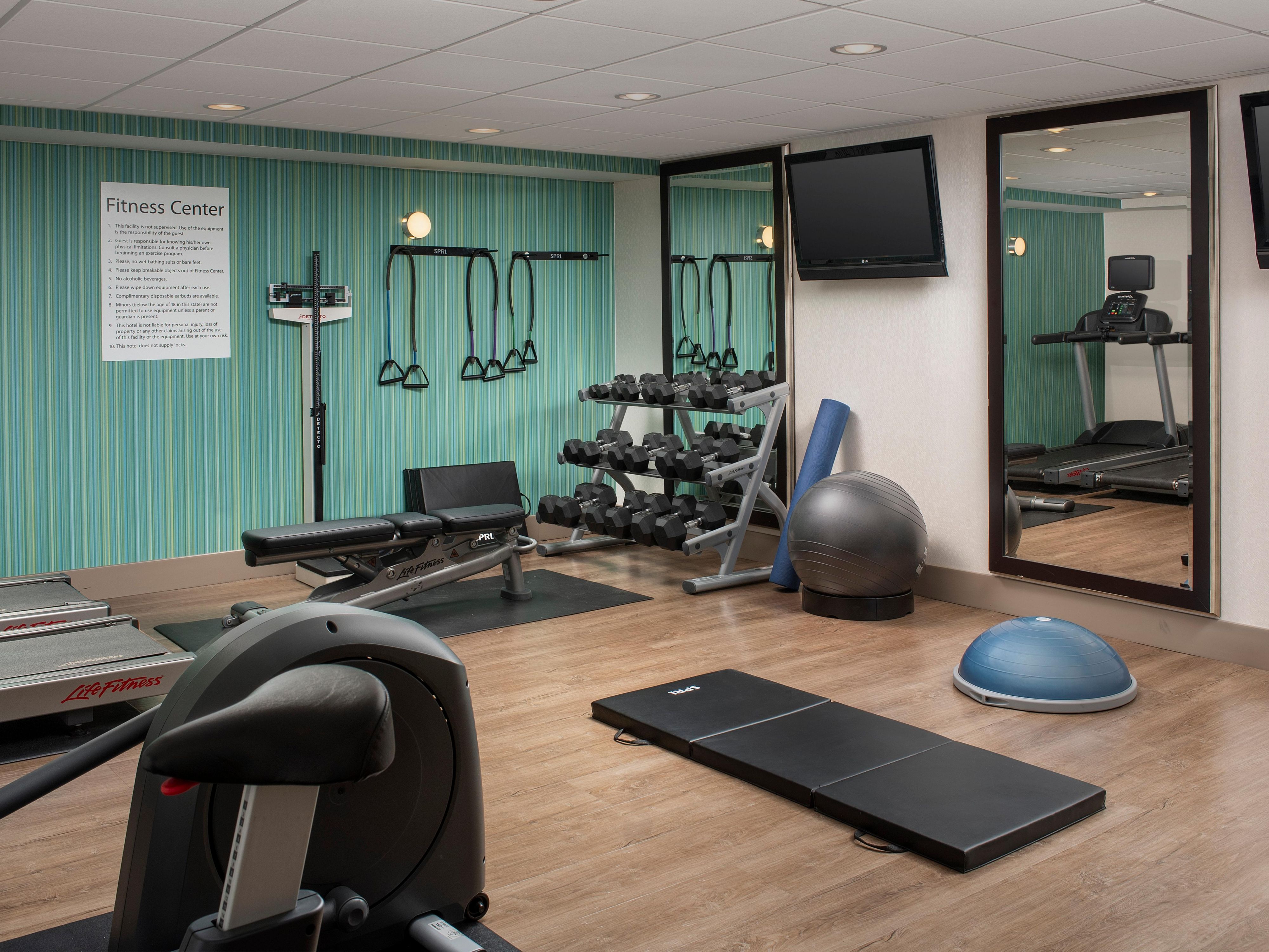 Get energized and stay active in our 24-hour Fitness Center. Fully equipped with cardio machines and free weights, our facility provides round-the-clock access so that you can work out whenever you want. It’s a fitness center that FITS your schedule!